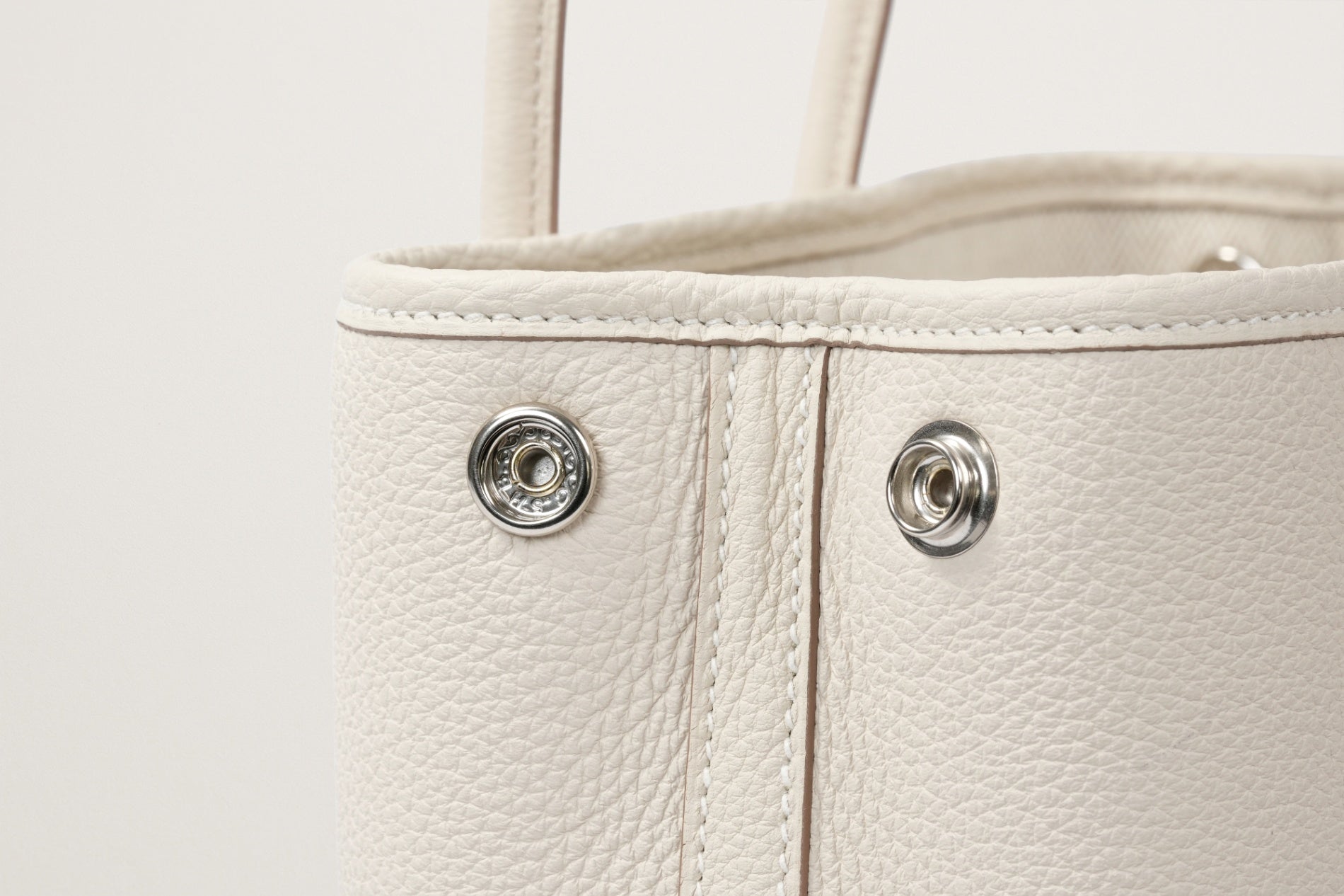 HERMES ネオ・ガーデン23 クレ