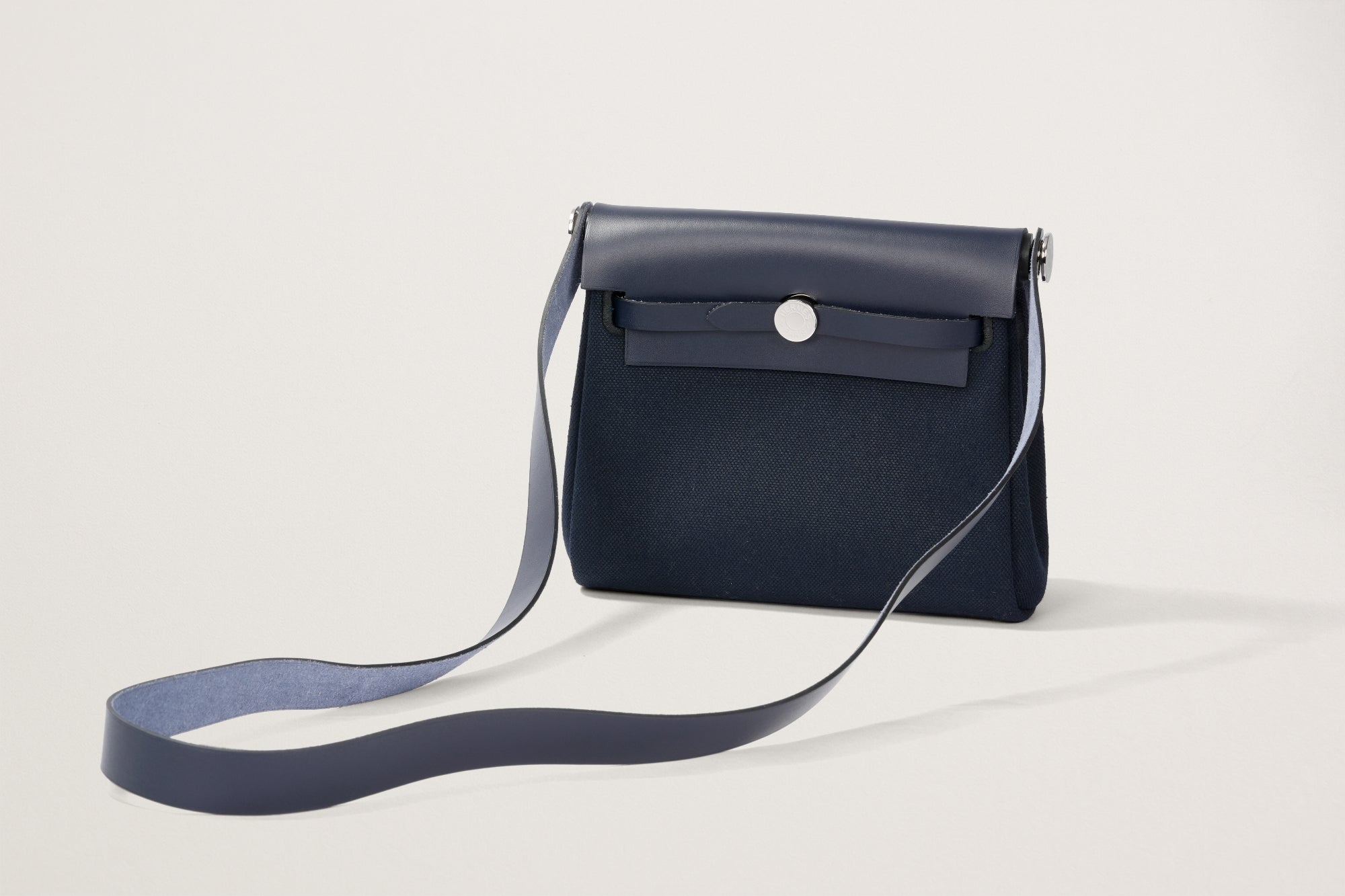 HERMES エールバッグミニ ブルーインディゴ