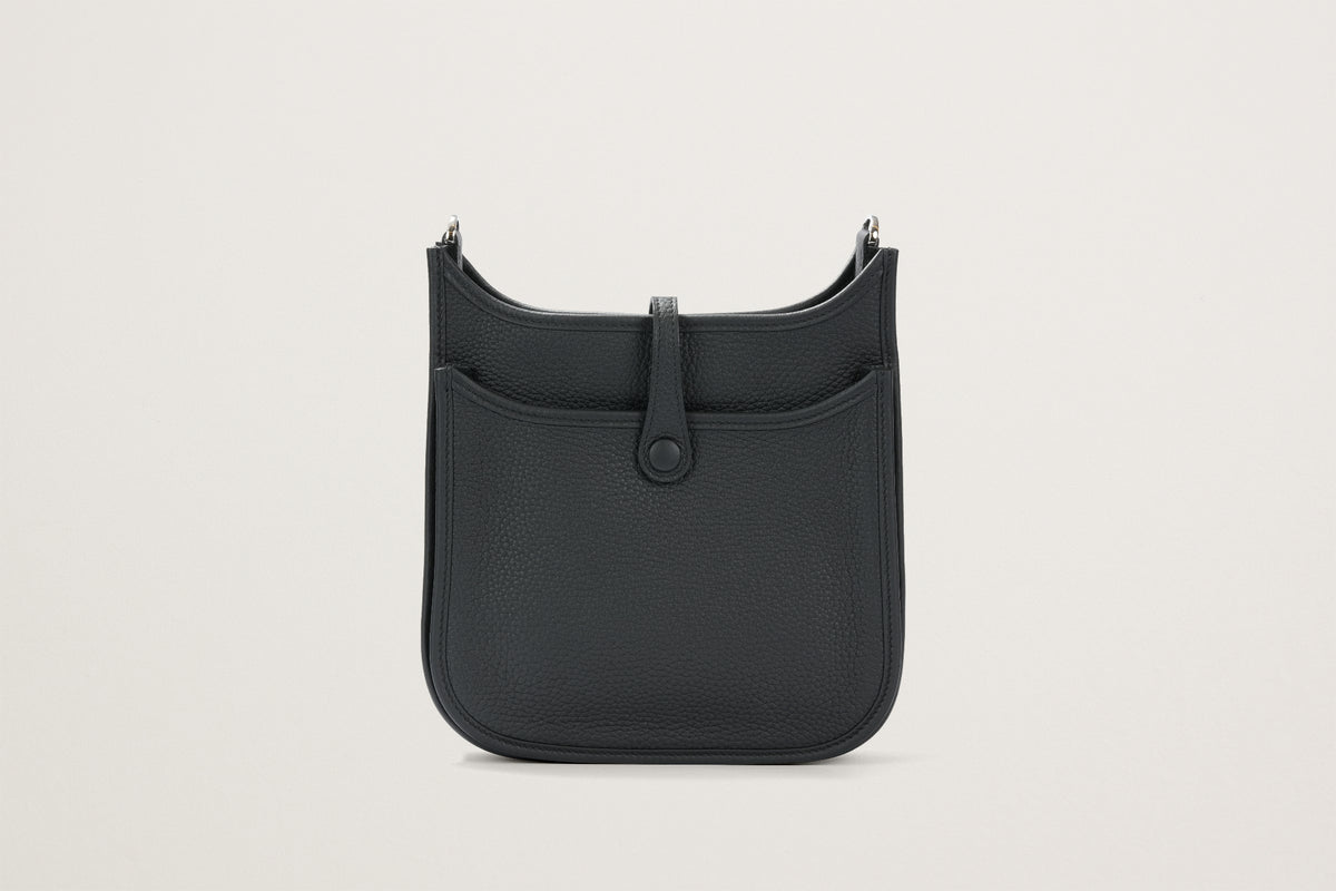 HERMES エヴリン23 黒
