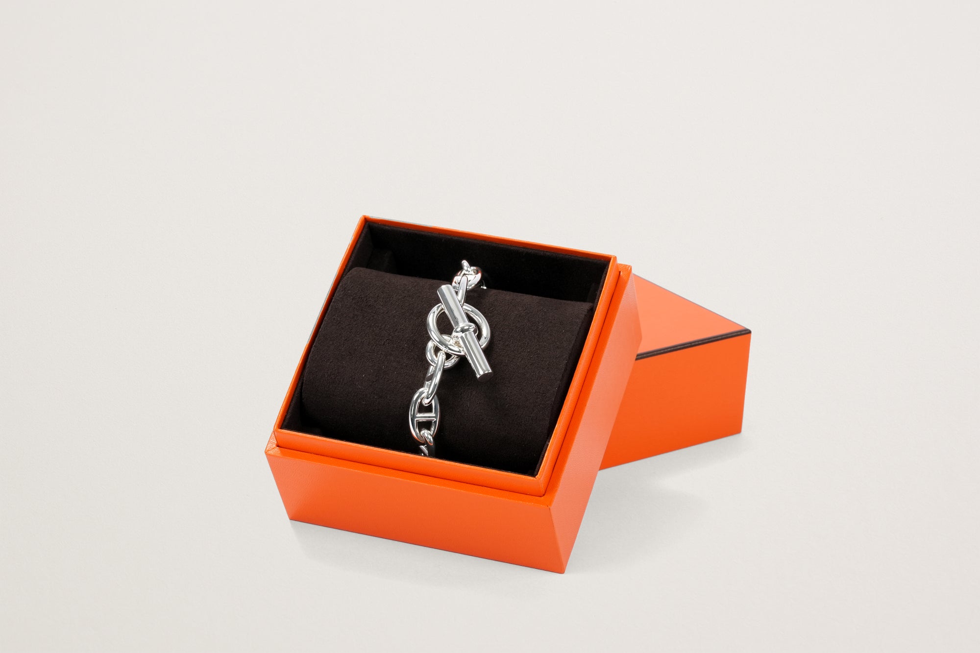 HERMES シェーヌダンクル GM 14コマ ブレスレット – GINZA SATAKE