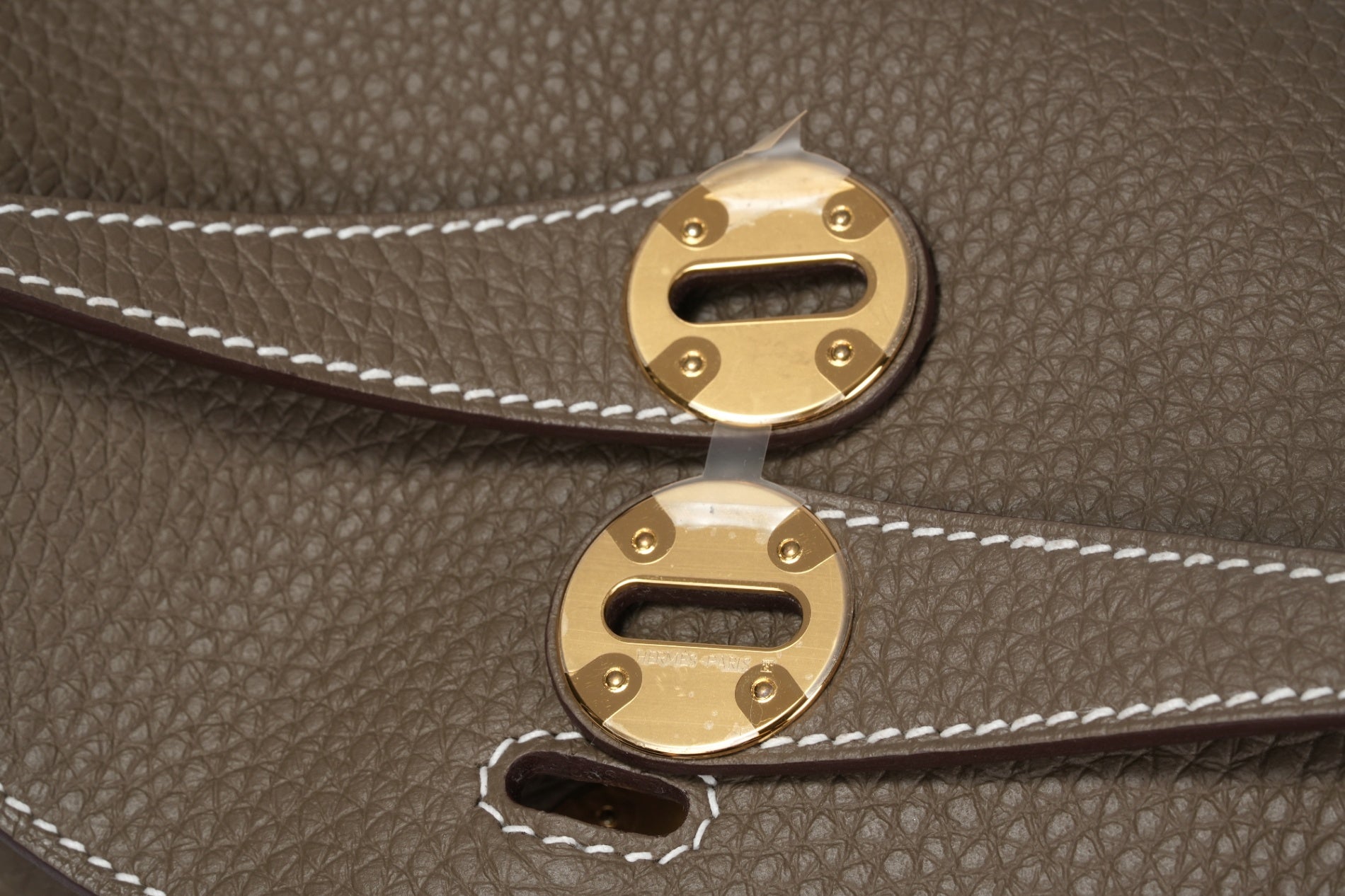 HERMES リンディ26 エトゥープ