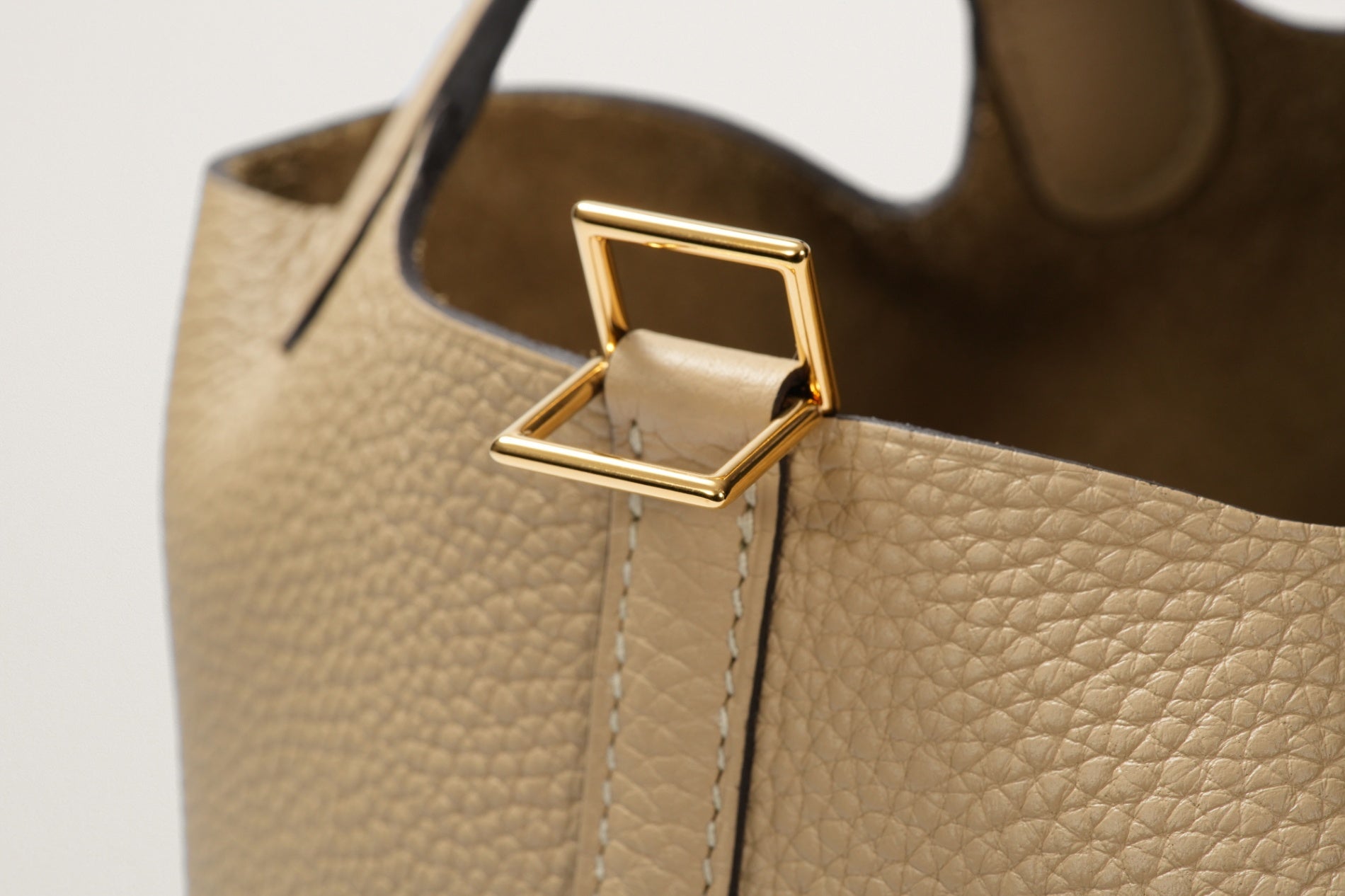 HERMES ピコタンロック18 トレンチ