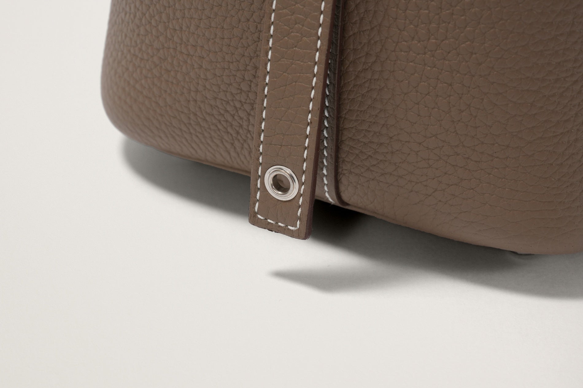 HERMES ピコタンロック18 エトゥープ