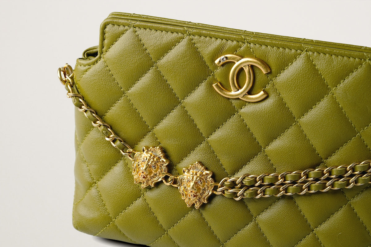 CHANEL チェーンショルダーバッグ