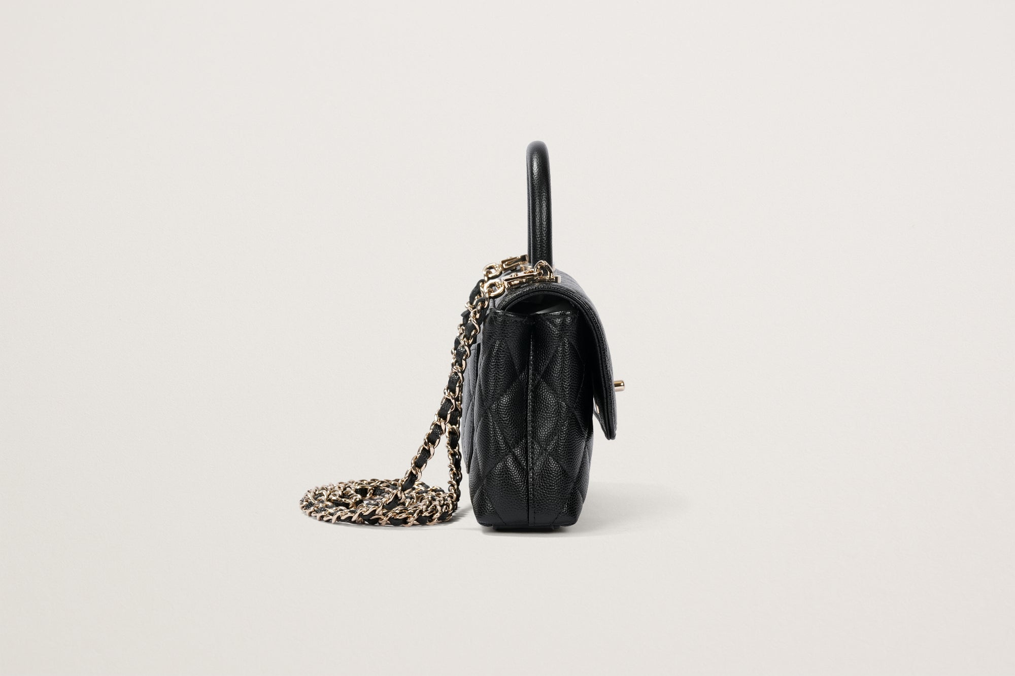 CHANEL マトラッセ ミニミニ ココハンドル チェーンショルダーバッグ