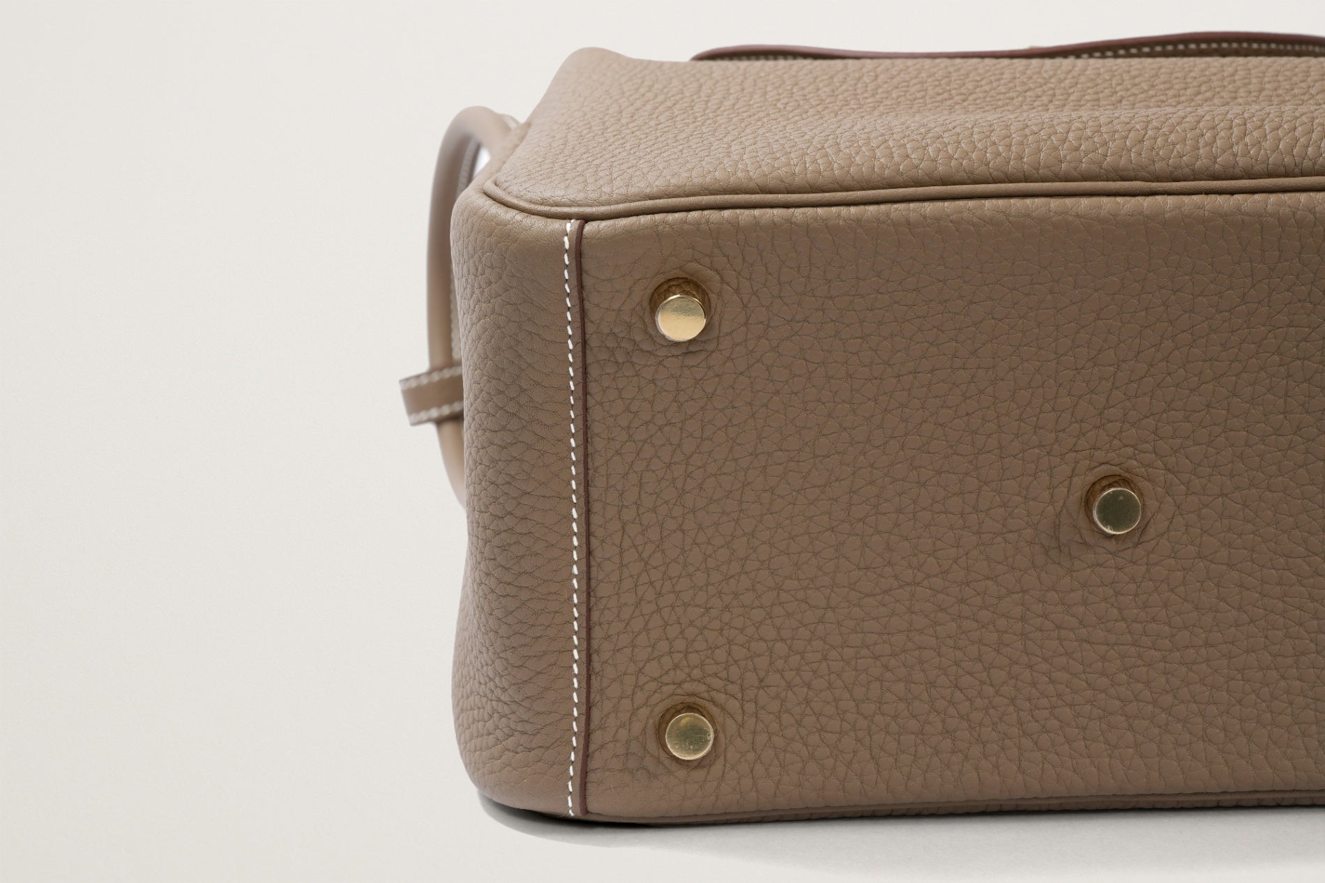 HERMES リンディ26 エトゥープ