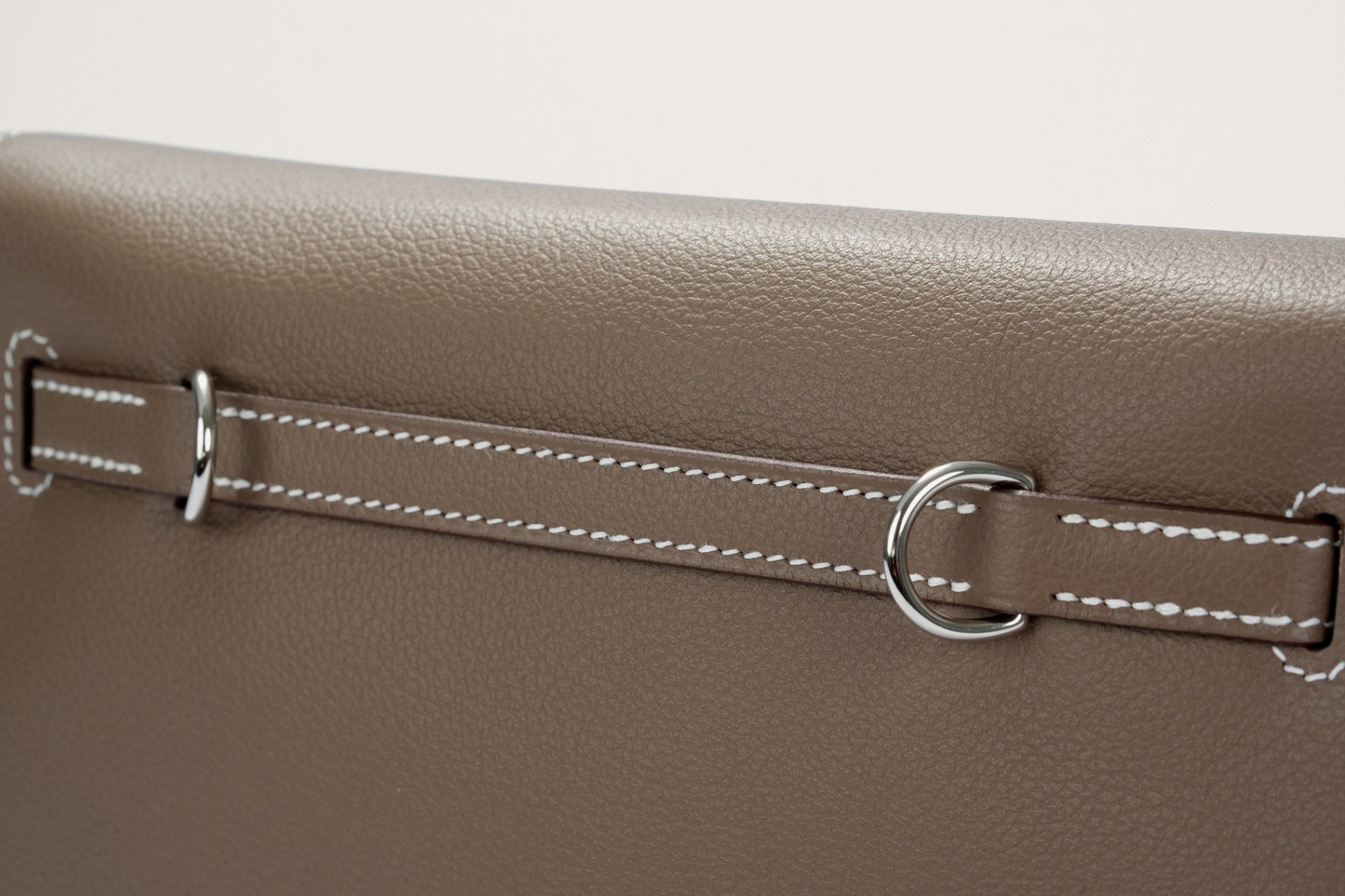 HERMES ケリーダンス エトゥープ