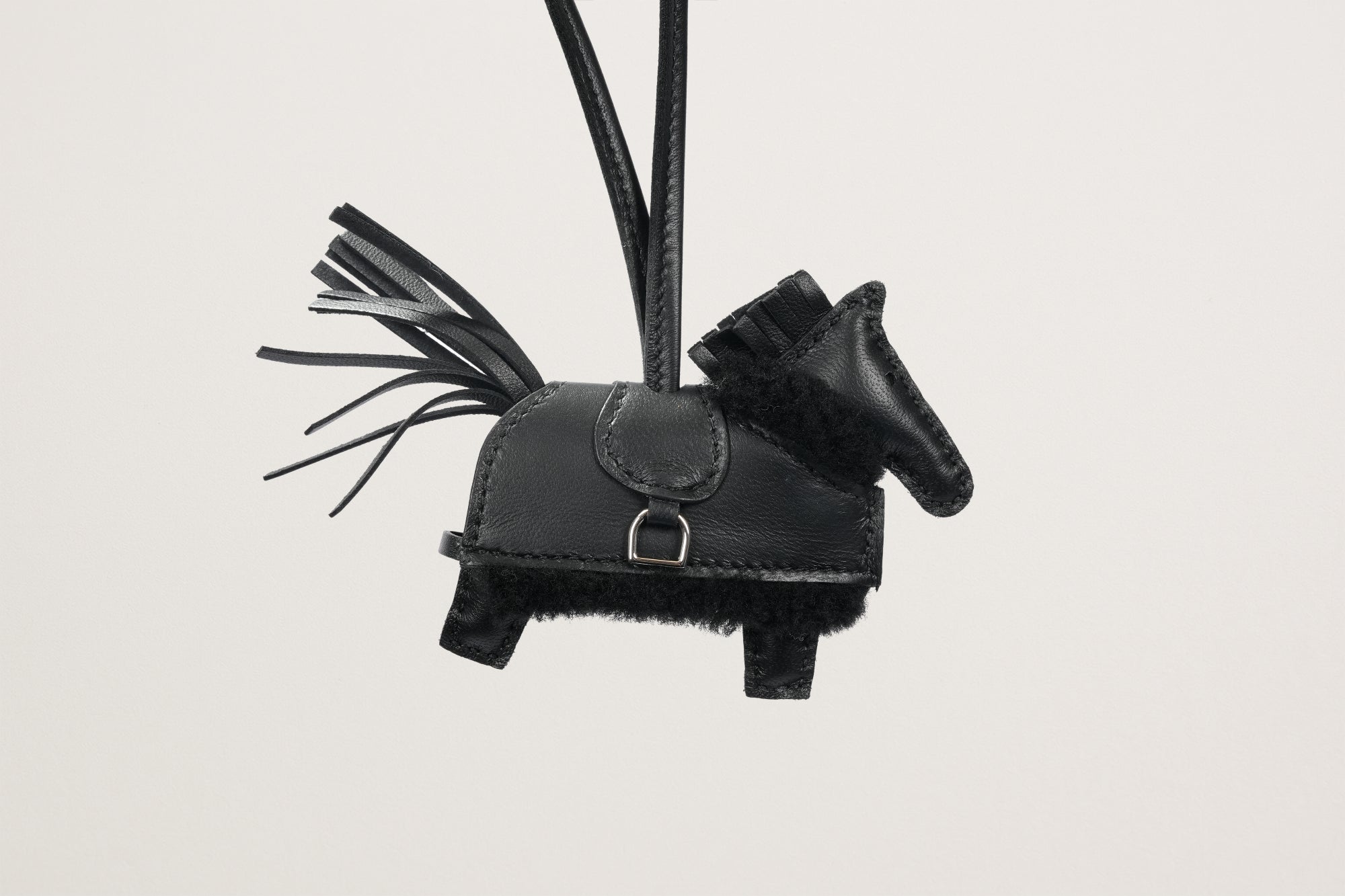 HERMES ロデオ ロベオ プラッシュ PM 黒