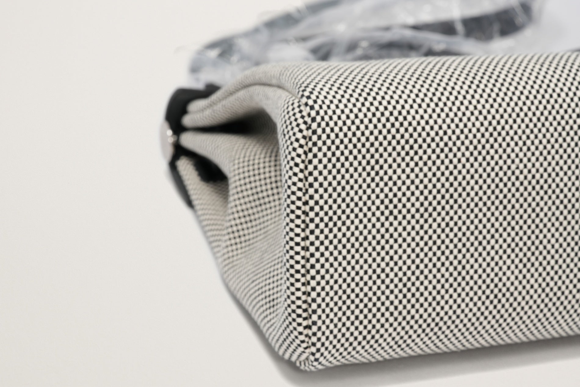 HERMES エールバッグ31 黒/エクリュ