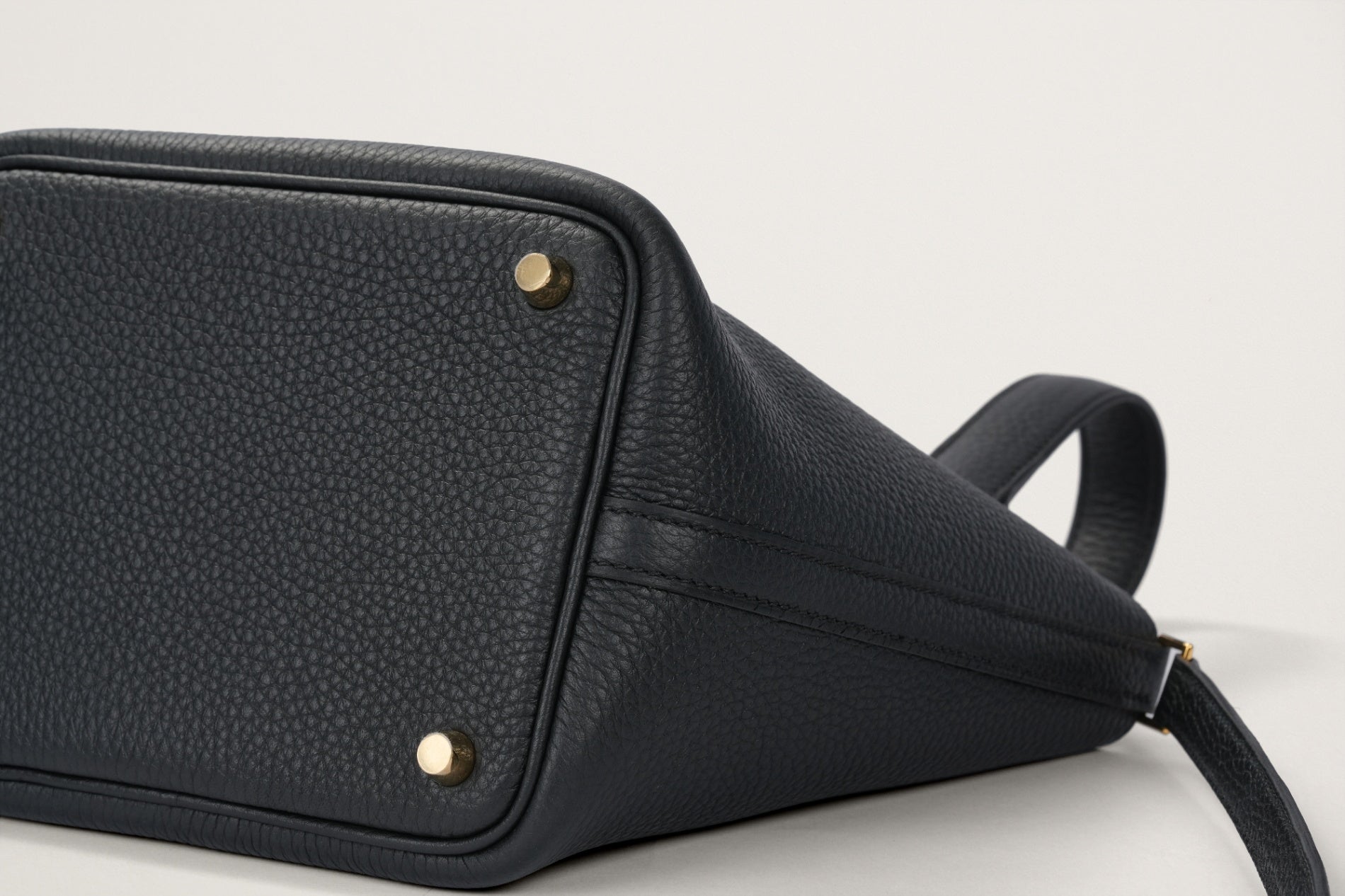 HERMES ピコタンロック18 黒