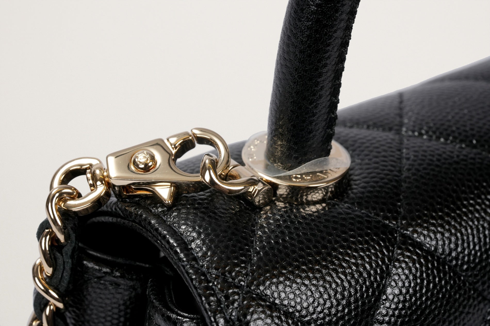 CHANEL マトラッセ ミニミニ ココハンドル チェーンショルダーバッグ