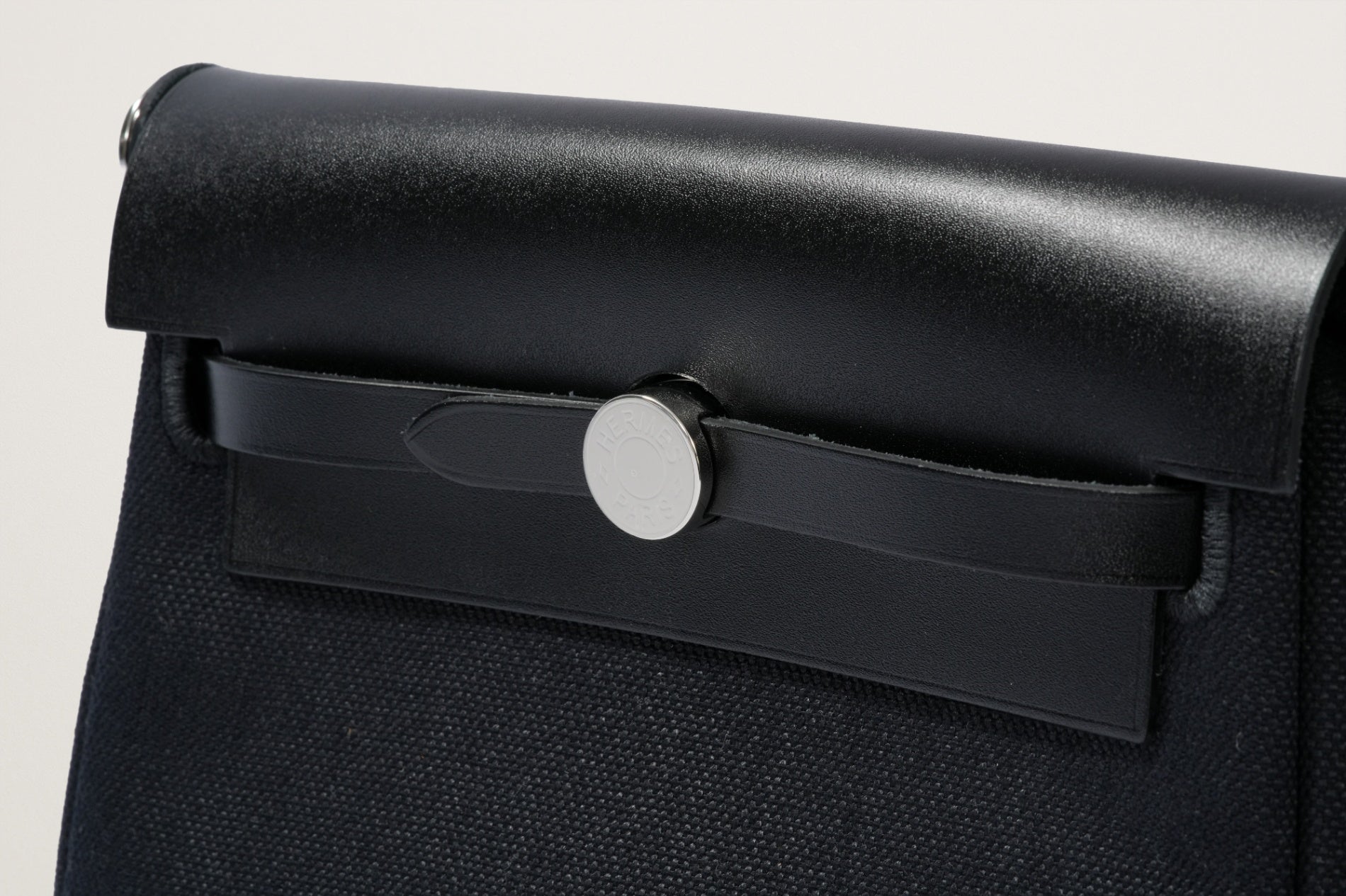 HERMES エールバッグミニ 黒