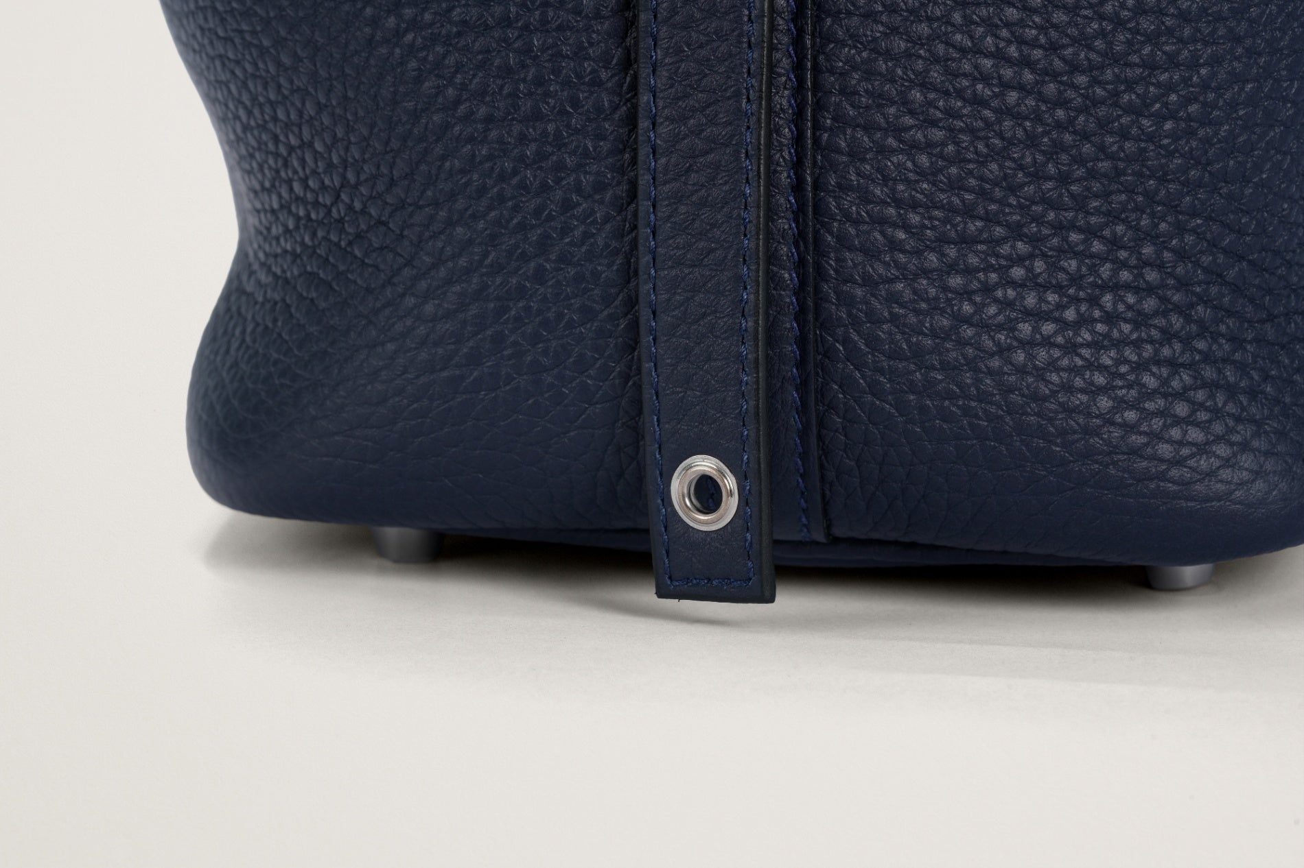 HERMES ピコタンロック18 ブルーニュイ
