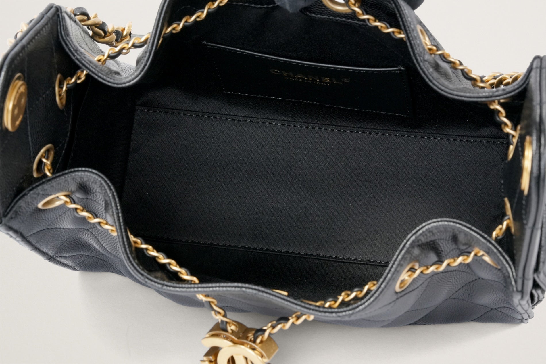 CHANEL 25 ミニハンドバッグ