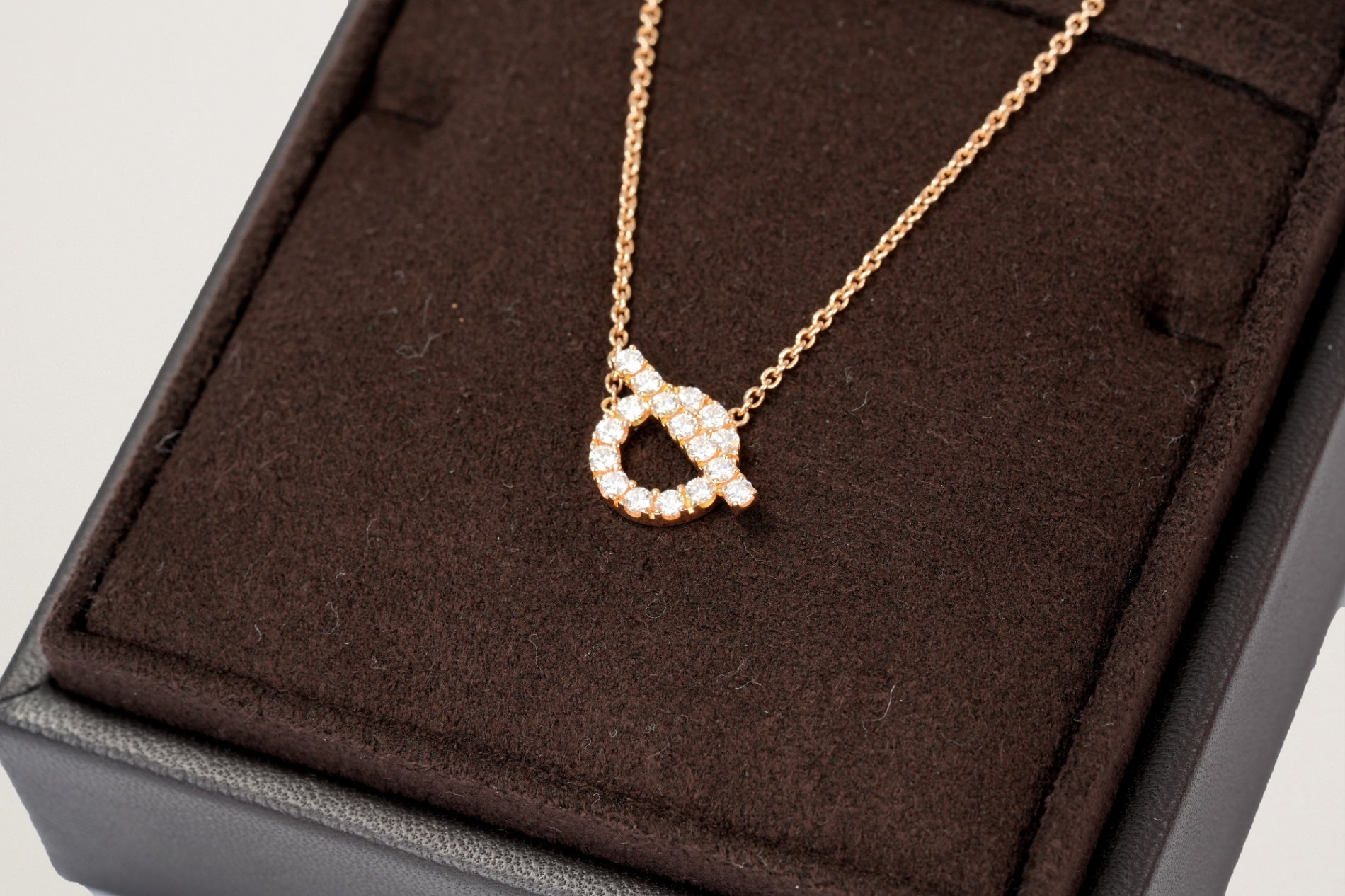 HERMES K18PG フィネス ダイヤモンドネックレス