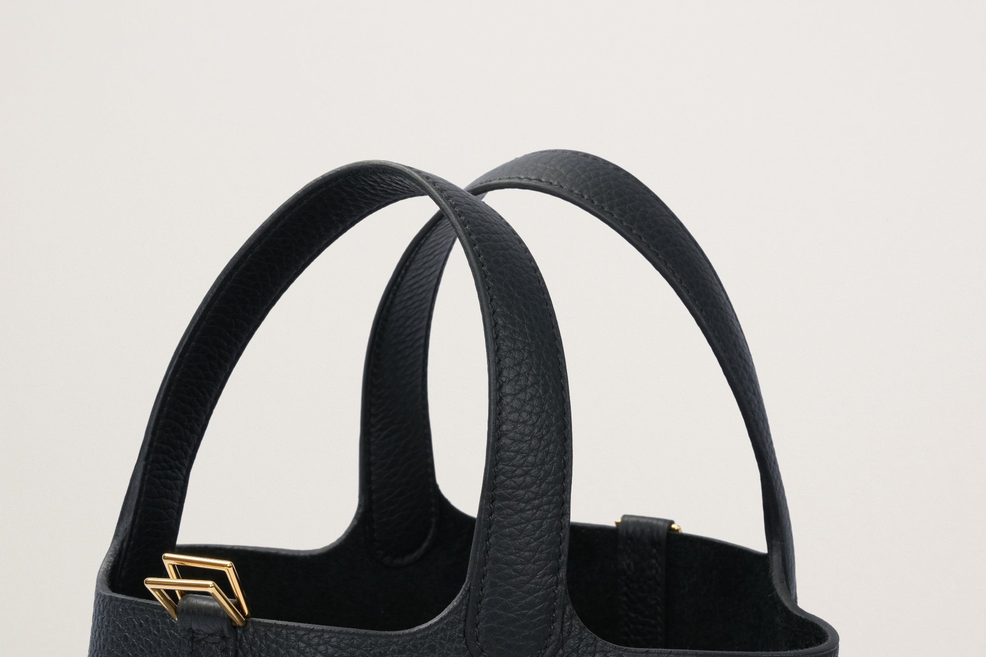 HERMES ピコタンロック18 黒