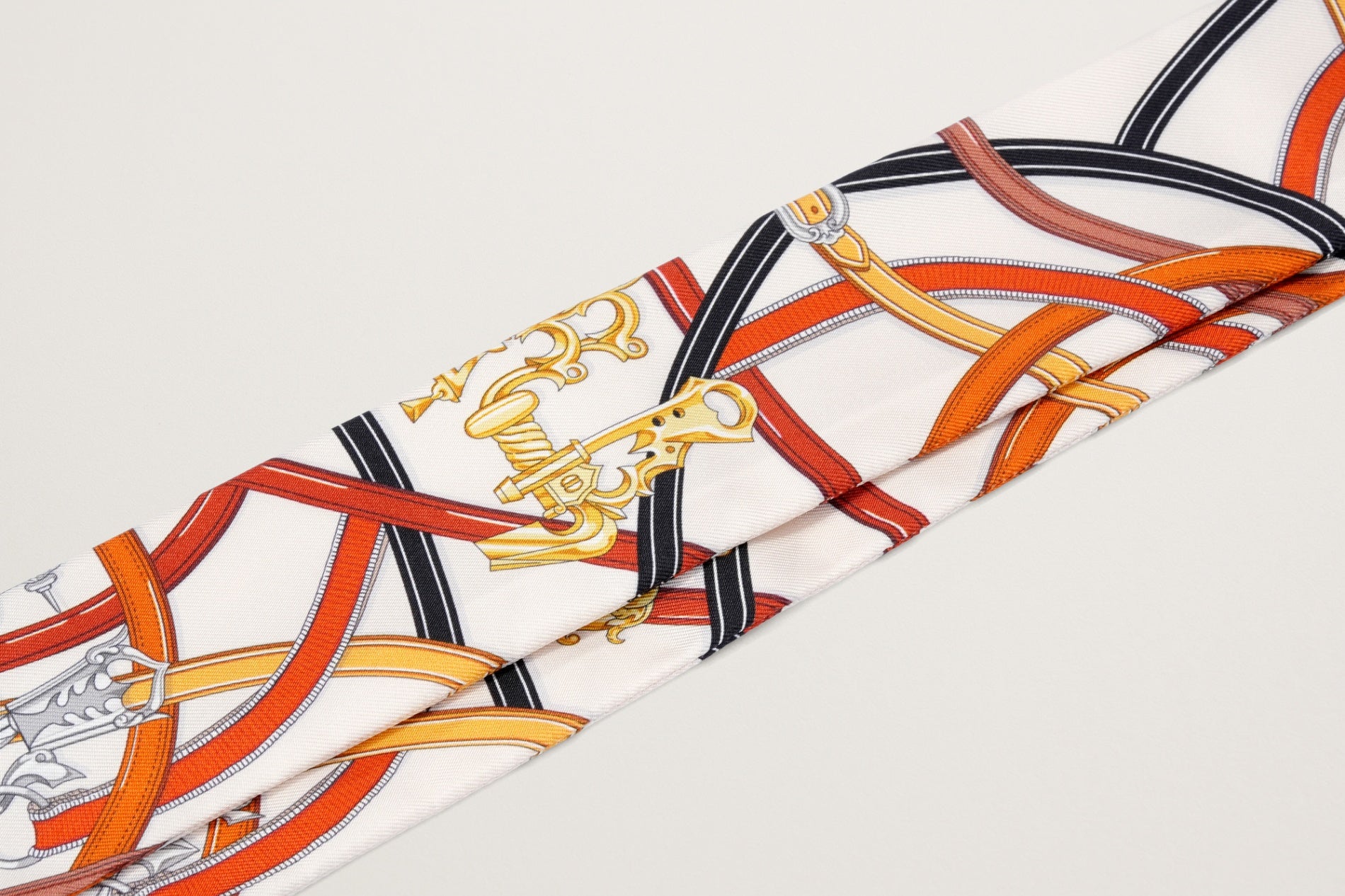 HERMES ツイリー《伝説のハーネス》 – GINZA SATAKE