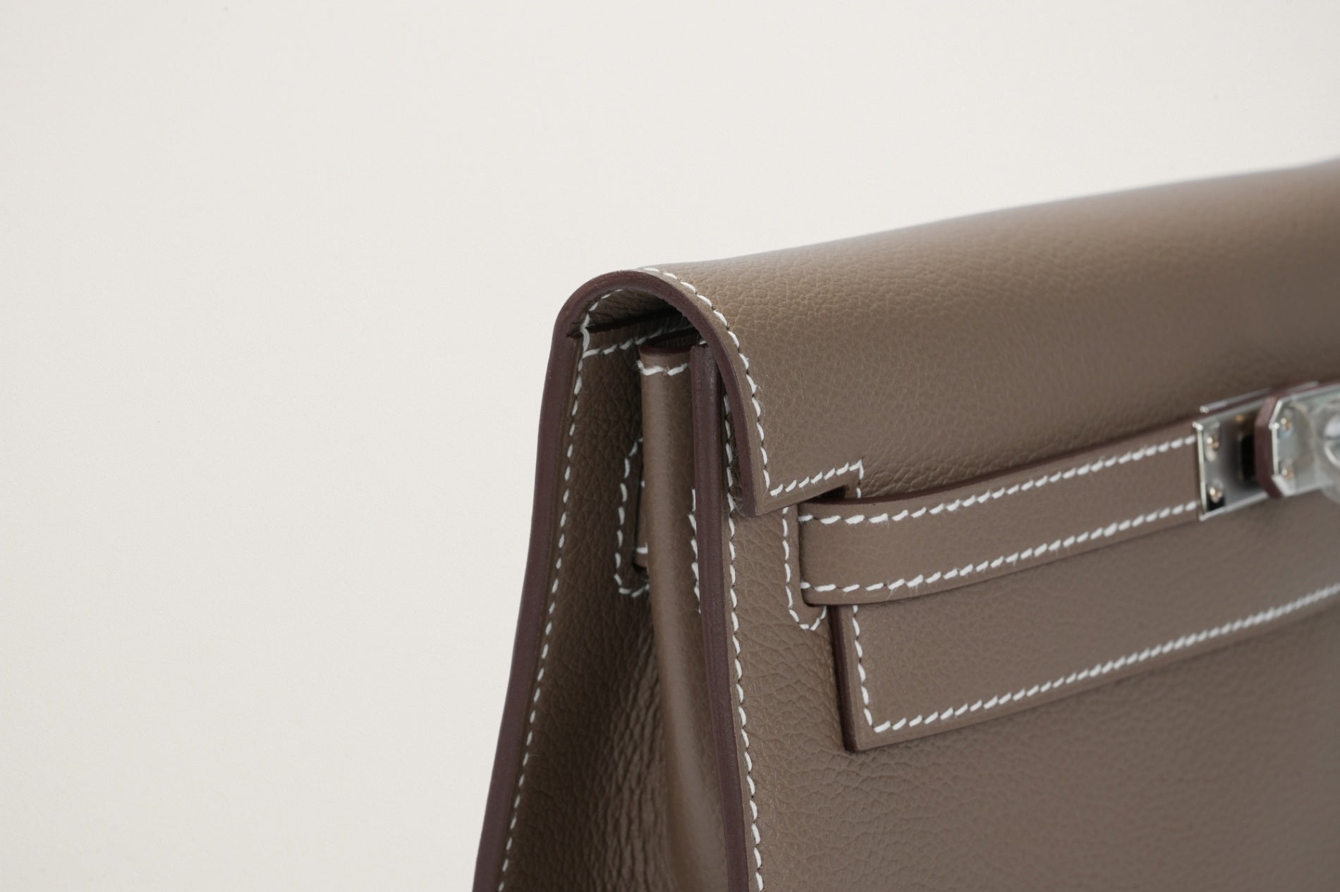 HERMES ケリーダンス エトゥープ