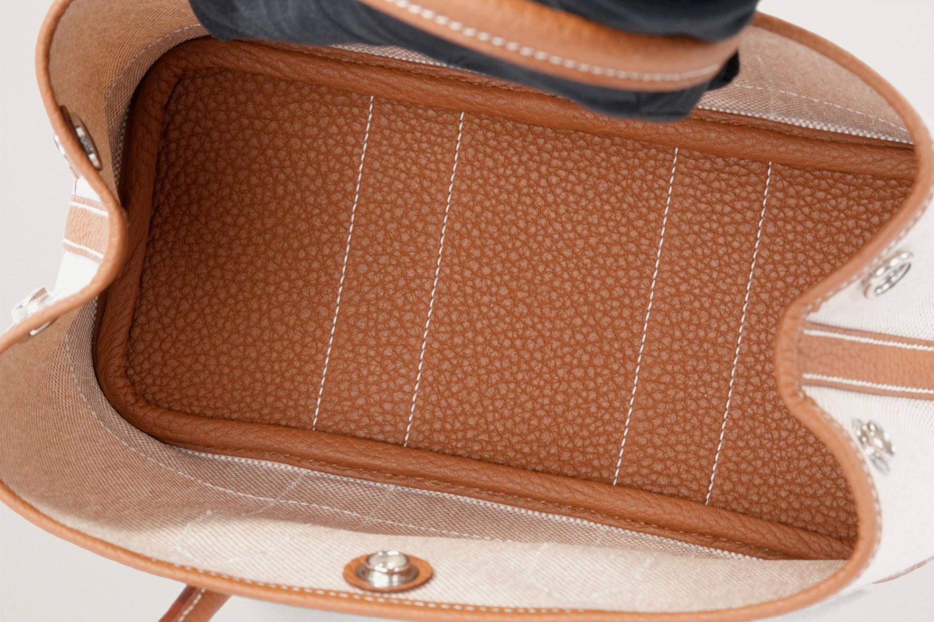 HERMES ネオ・ガーデン23 ゴールド/エクリュ