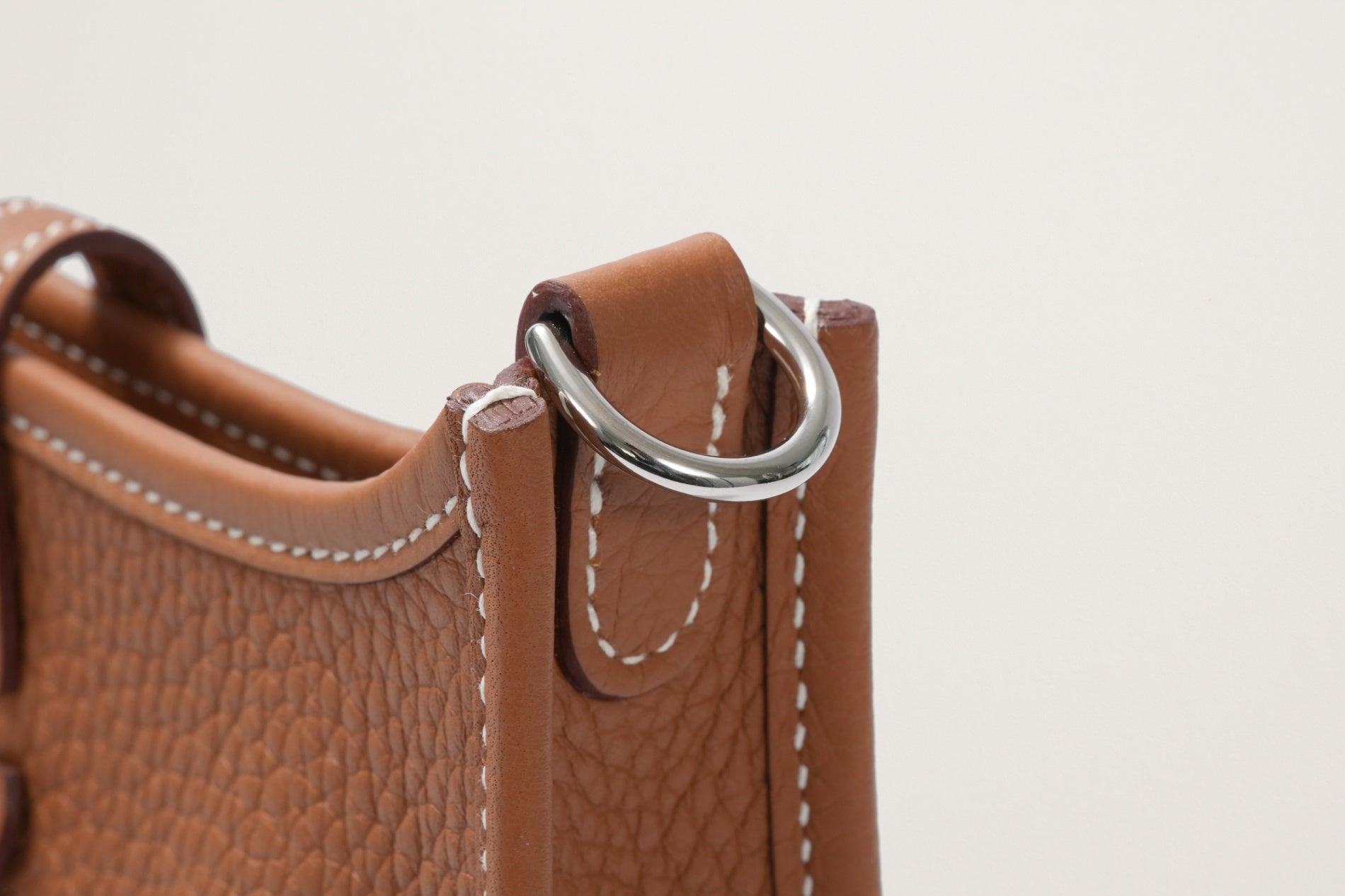 HERMES エヴリン アマゾーヌ16 ゴールド