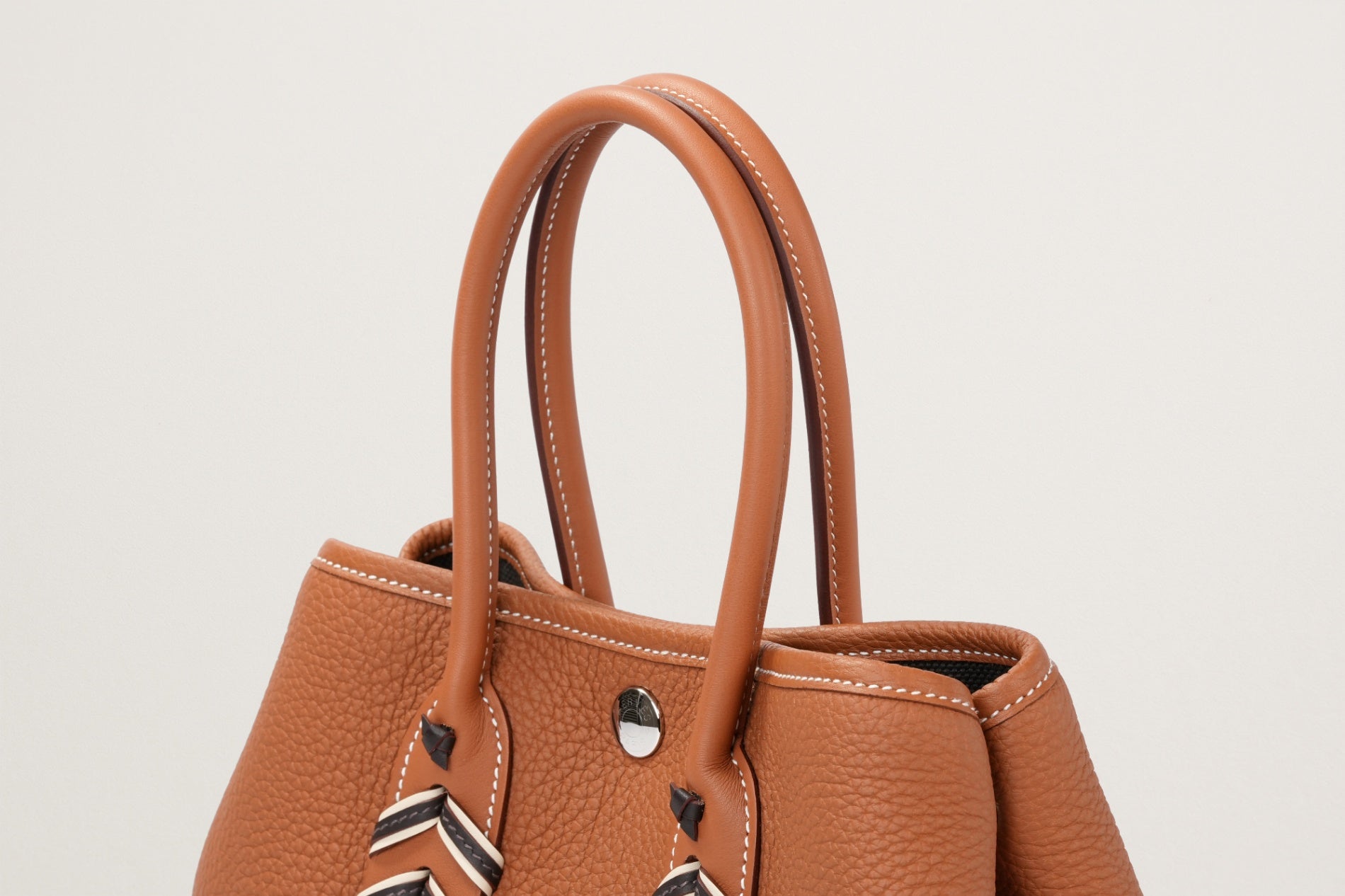 ✳︎ HERMÈS ✳︎ ナプキン 2枚組 ブラウン HERMES ネオ・ガーデン・ブルティ23 ゴールド/ベブラン/クレ – GINZA