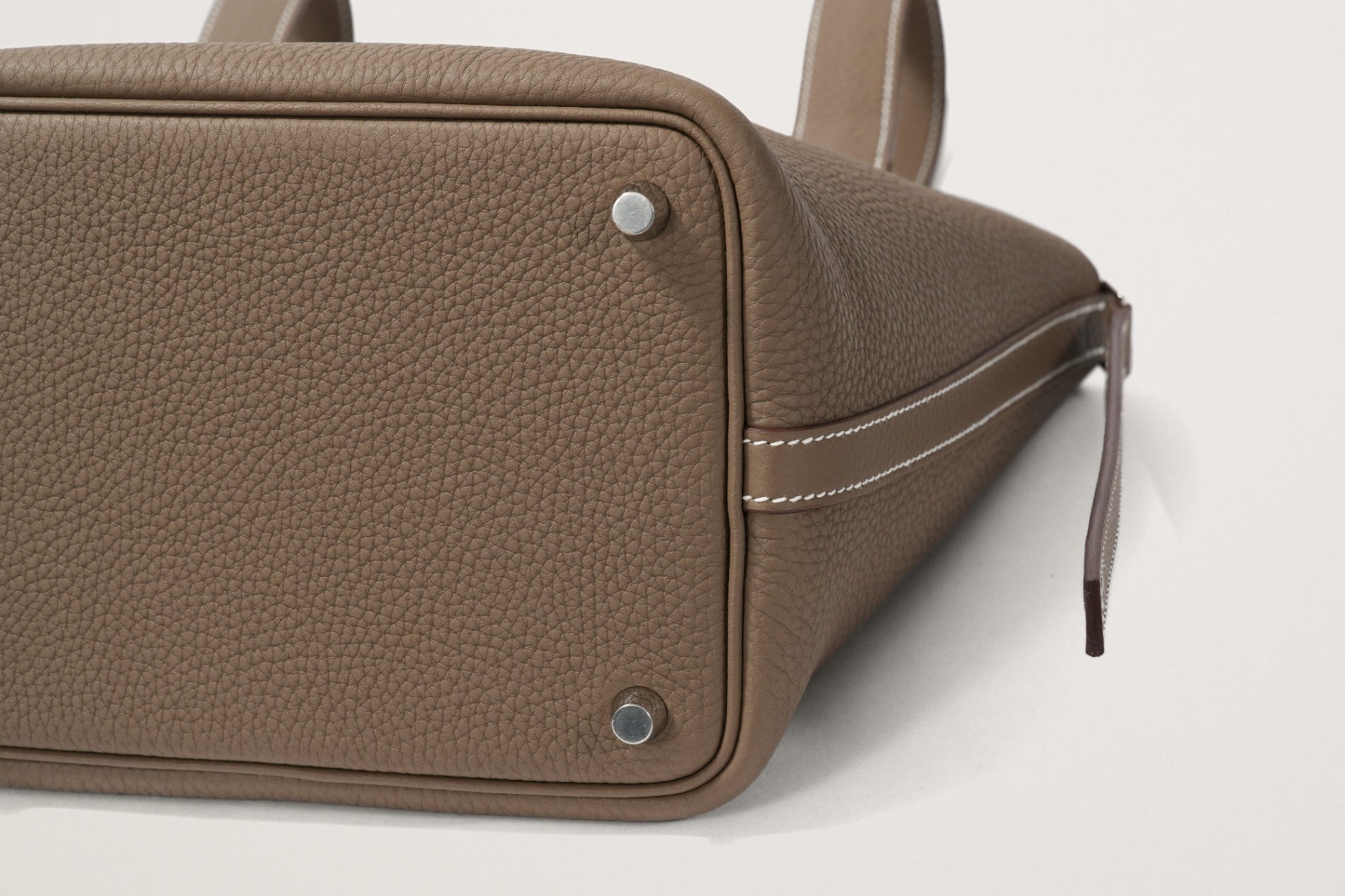 HERMES ピコタンロック18 エトゥープ