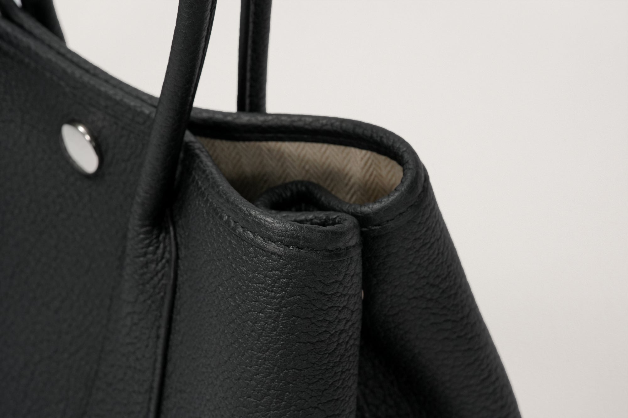 HERMES ネオガーデン23 黒