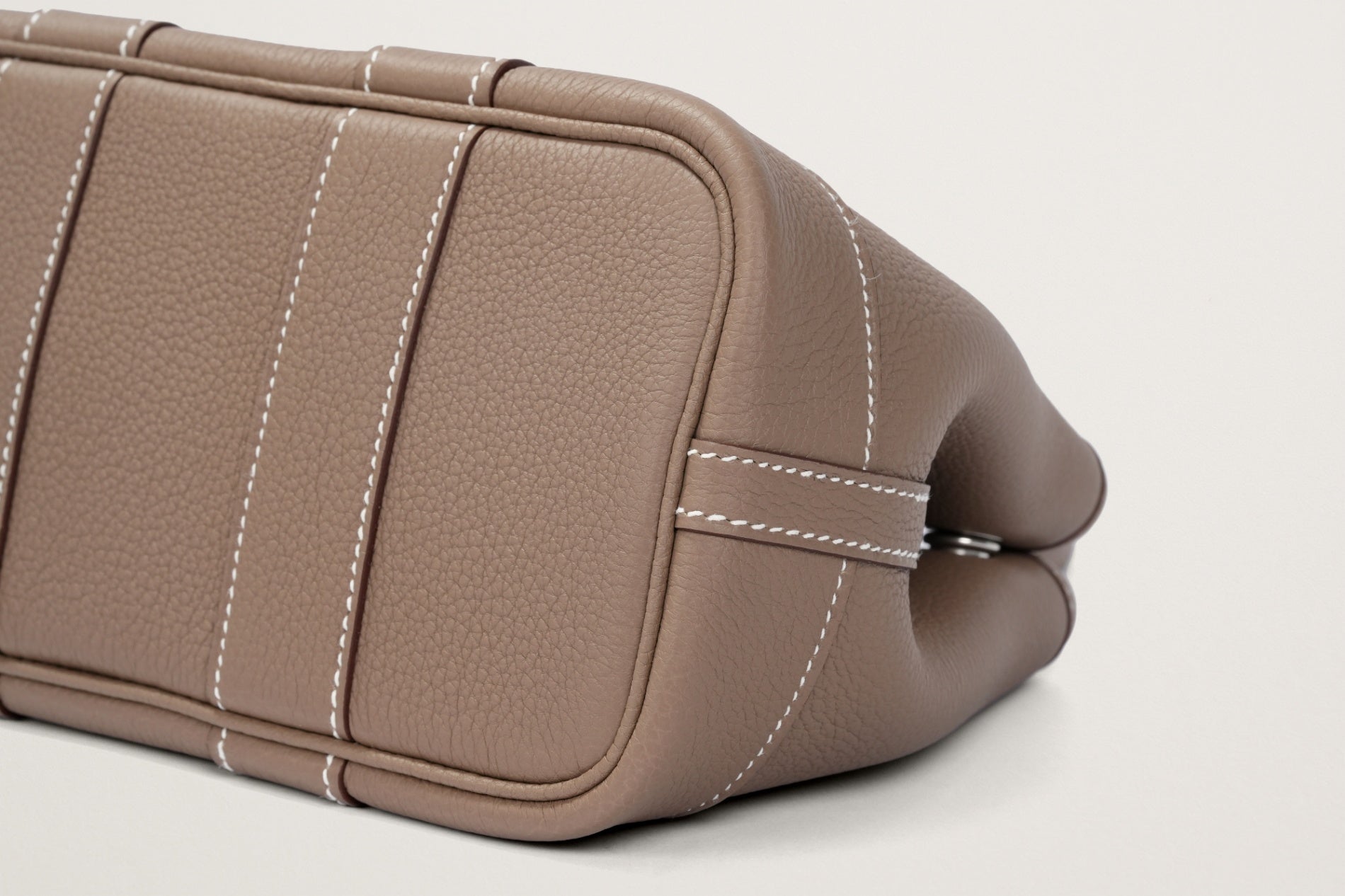 HERMES ネオ・ガーデン23 エトゥープ