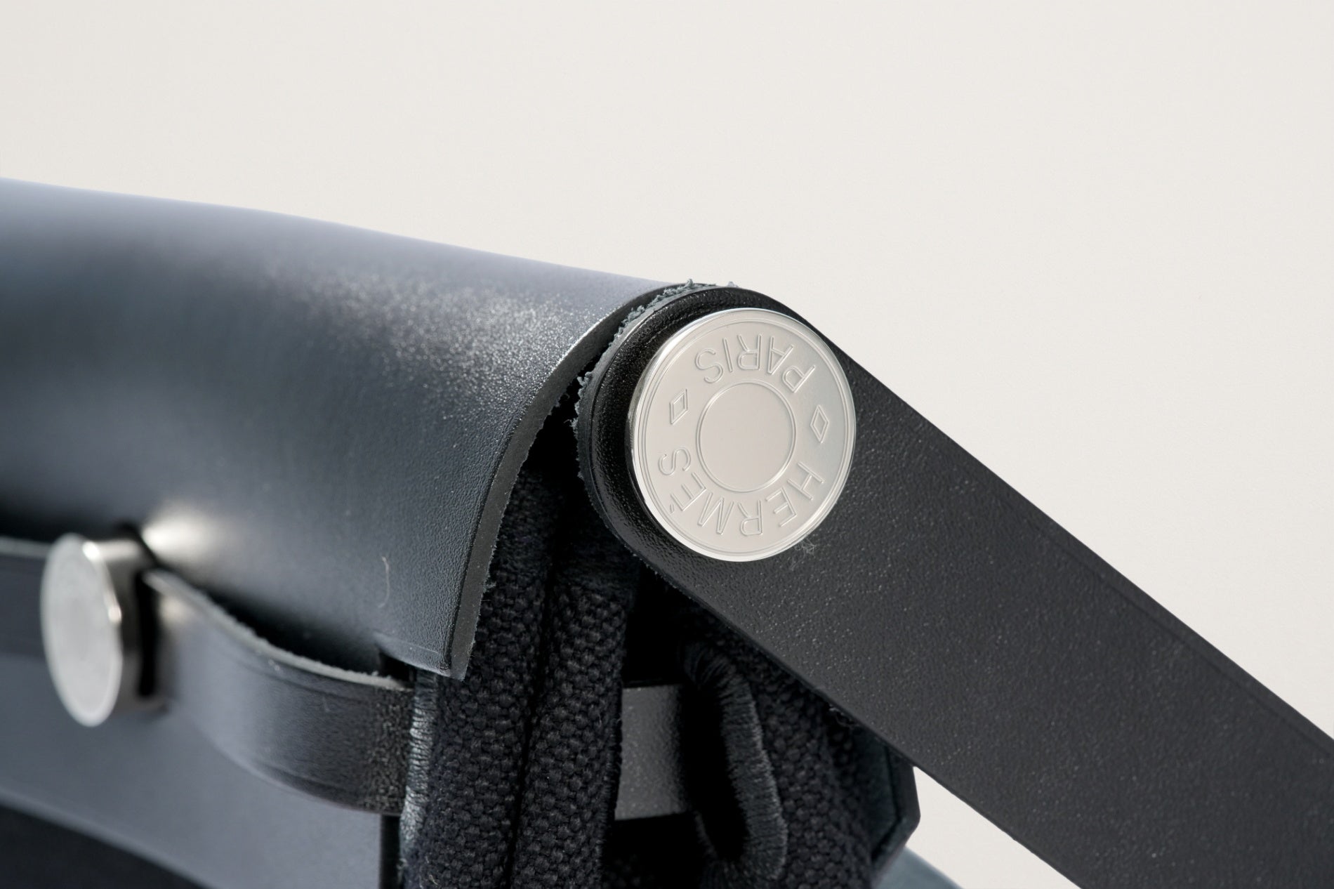 HERMES エールバッグミニ 黒