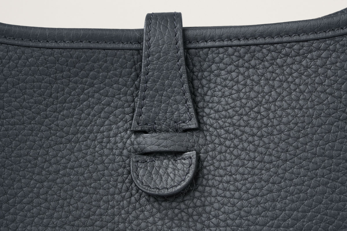 HERMES エヴリン23 黒