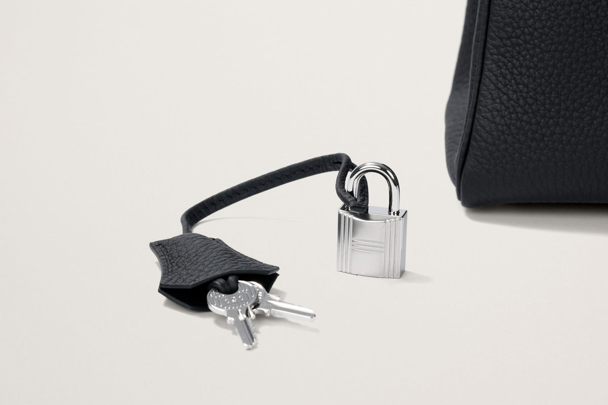 HERMES ケリー 25 内縫い 黒