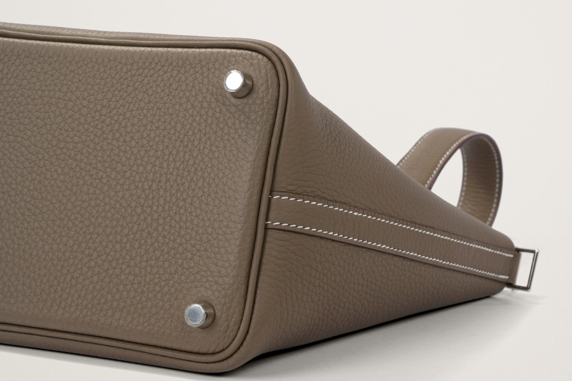 HERMES ピコタンロック18 エトゥープ