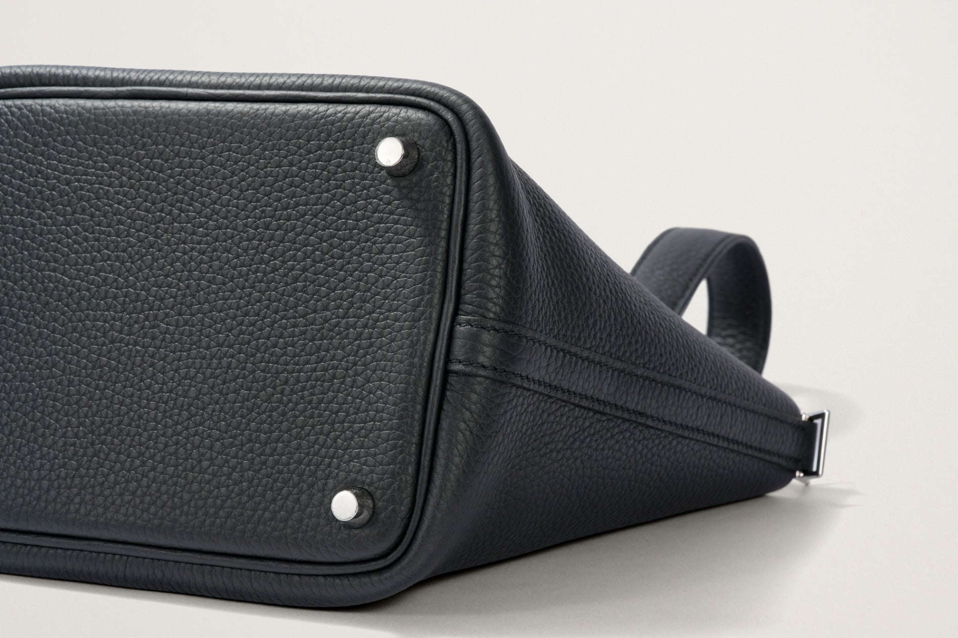 HERMES ピコタンロック18 黒