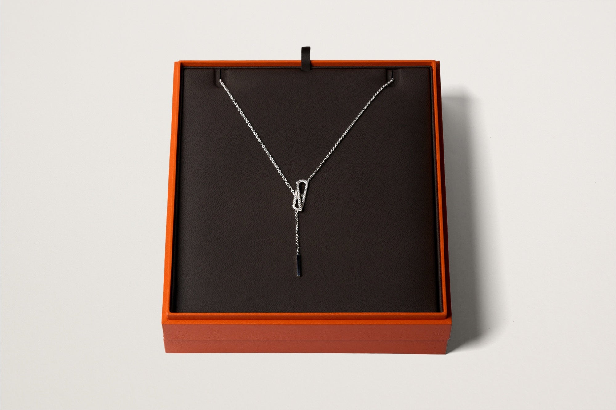 HERMES K18WG エヴァーシェーヌダンクル ダイヤモンドネックレス