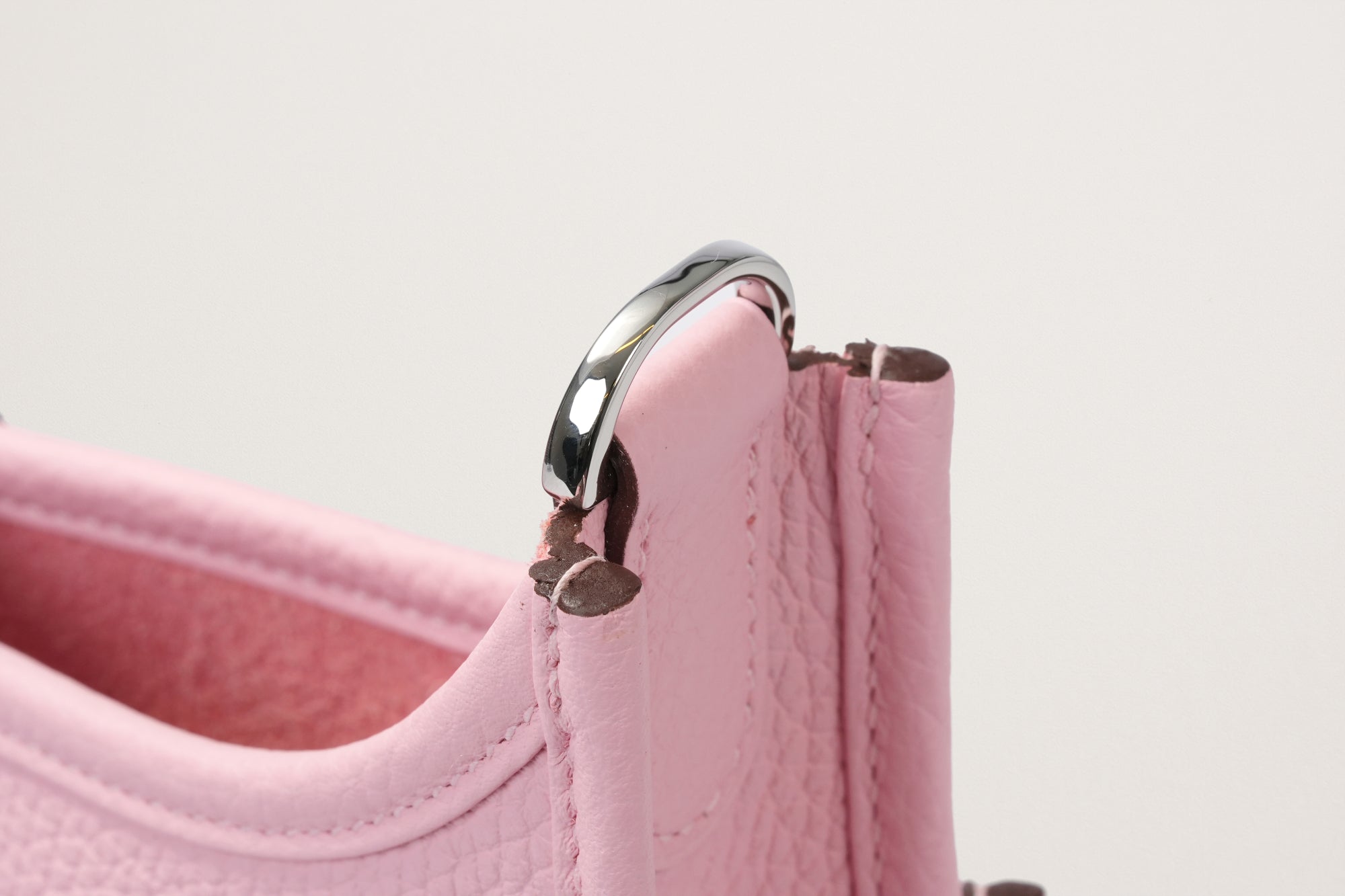 HERMES エヴリン23 ローズサクラ