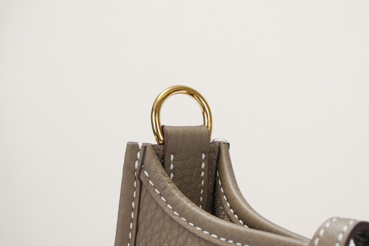 HERMES エヴリン16 エトゥープ
