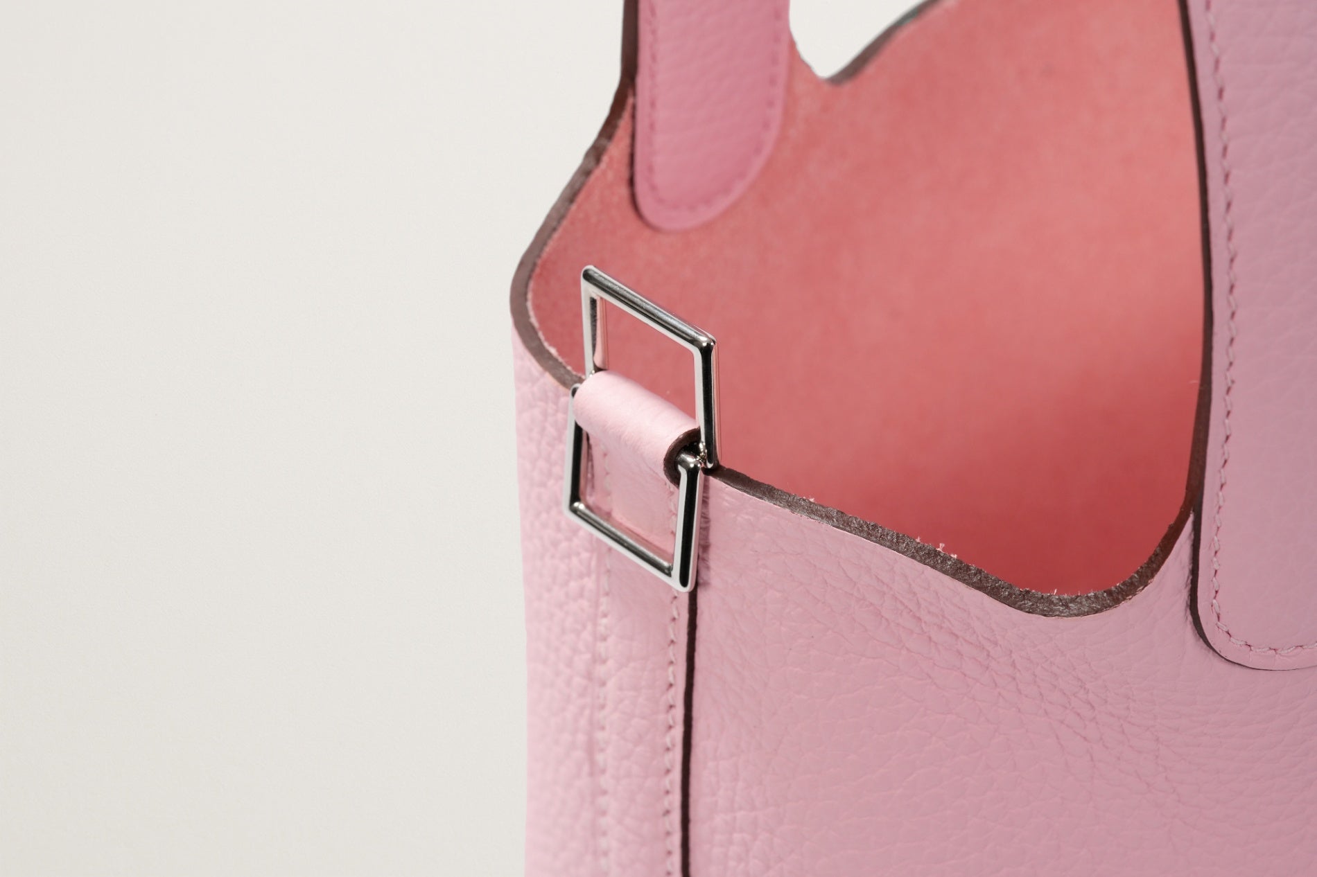 HERMES ピコタンロック18 ローズサクラ