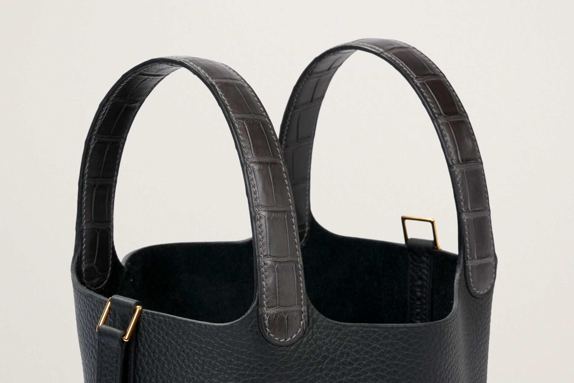 HERMES ピコタンロック18 タッチ 黒/グラファイト