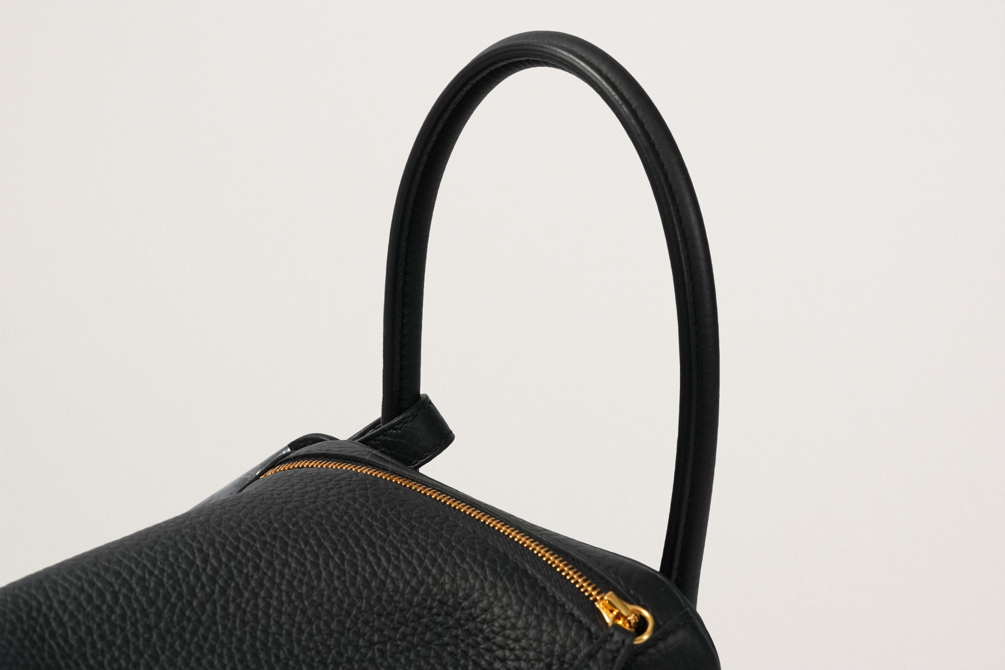 HERMES リンディ26 黒