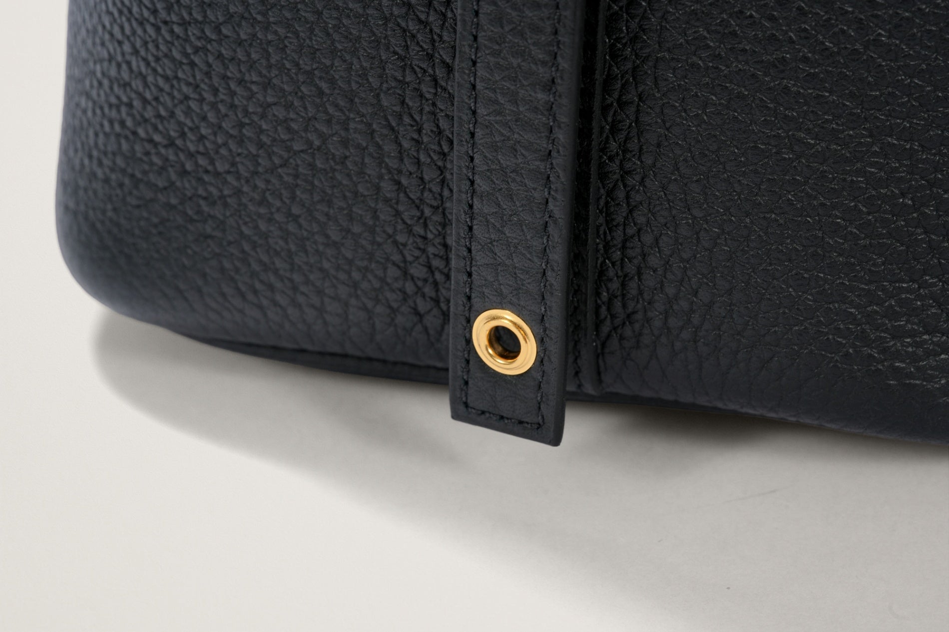 HERMES ピコタンロック18 黒
