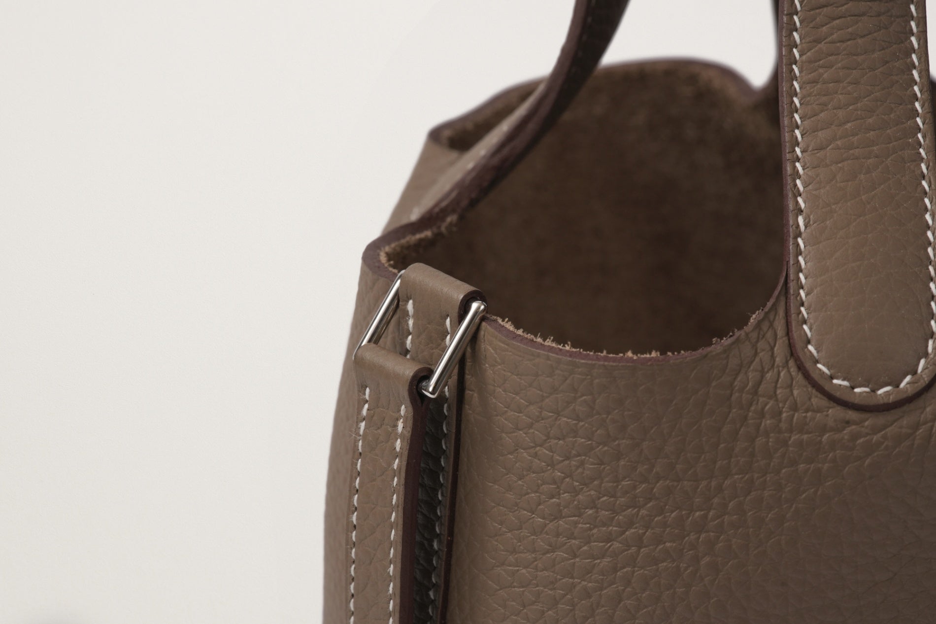HERMES ピコタンロック18