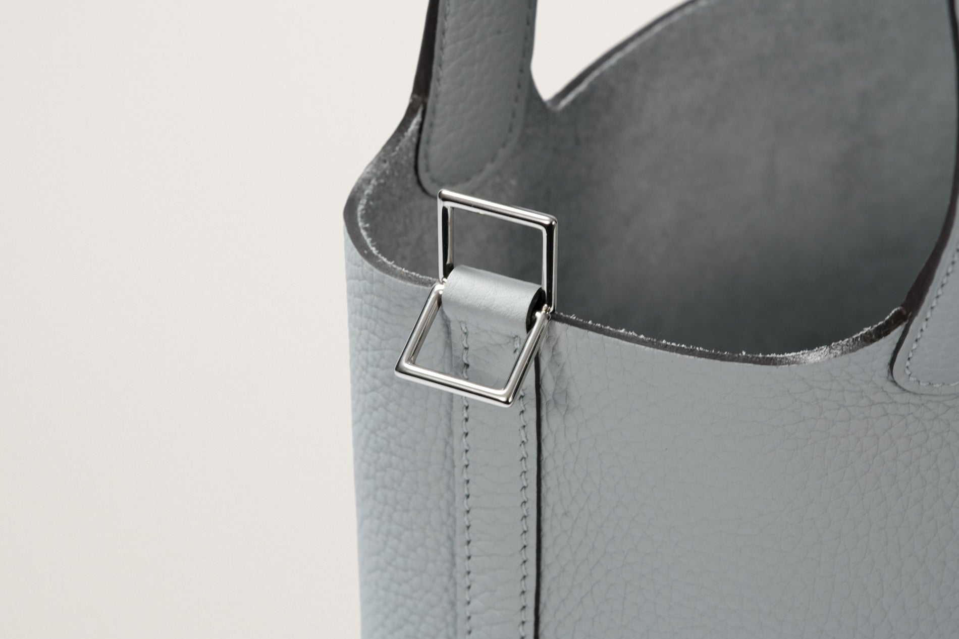 HERMES ピコタンロック18 ブルーグラシエ