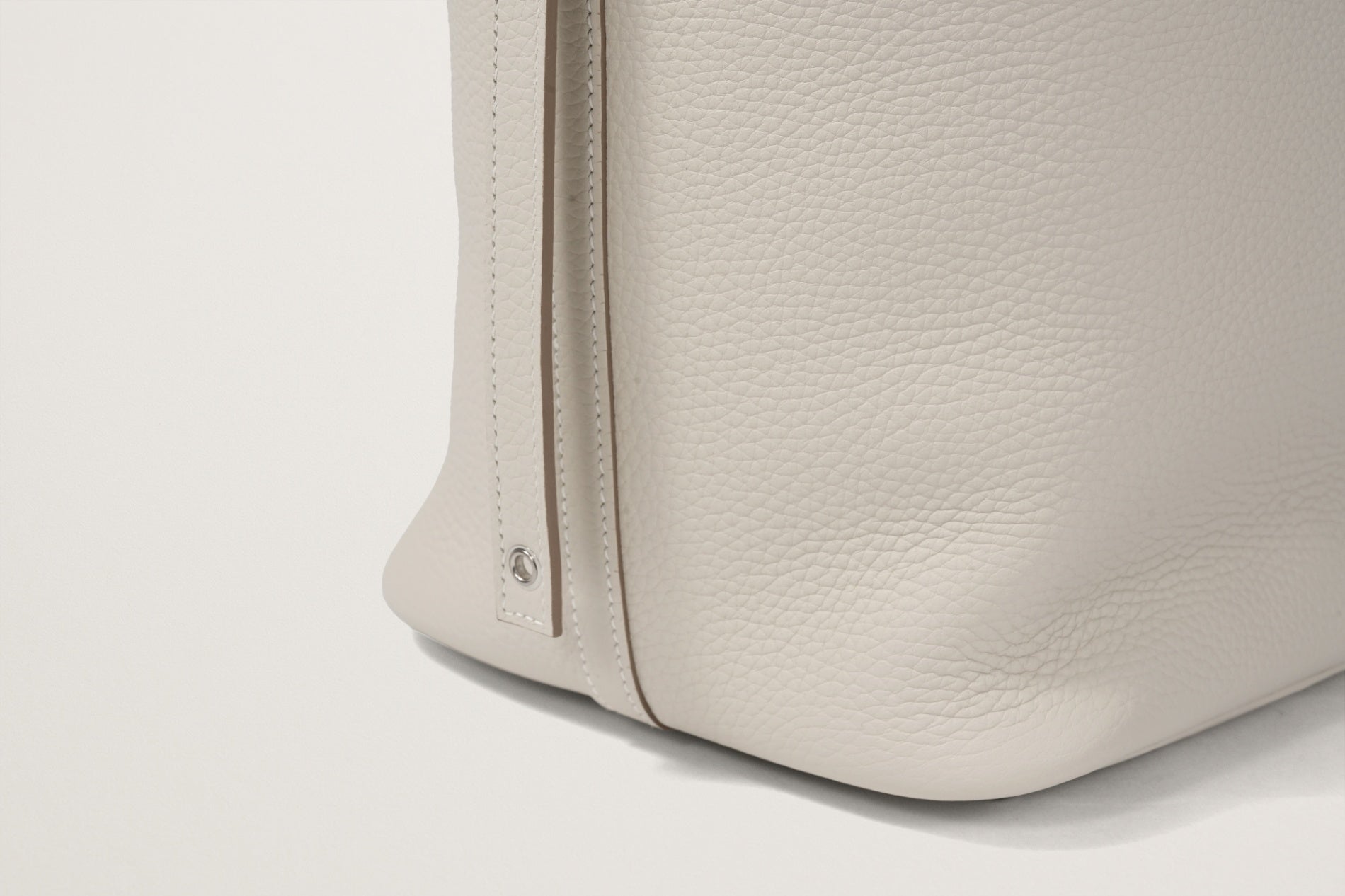 HERMES ピコタンロック22