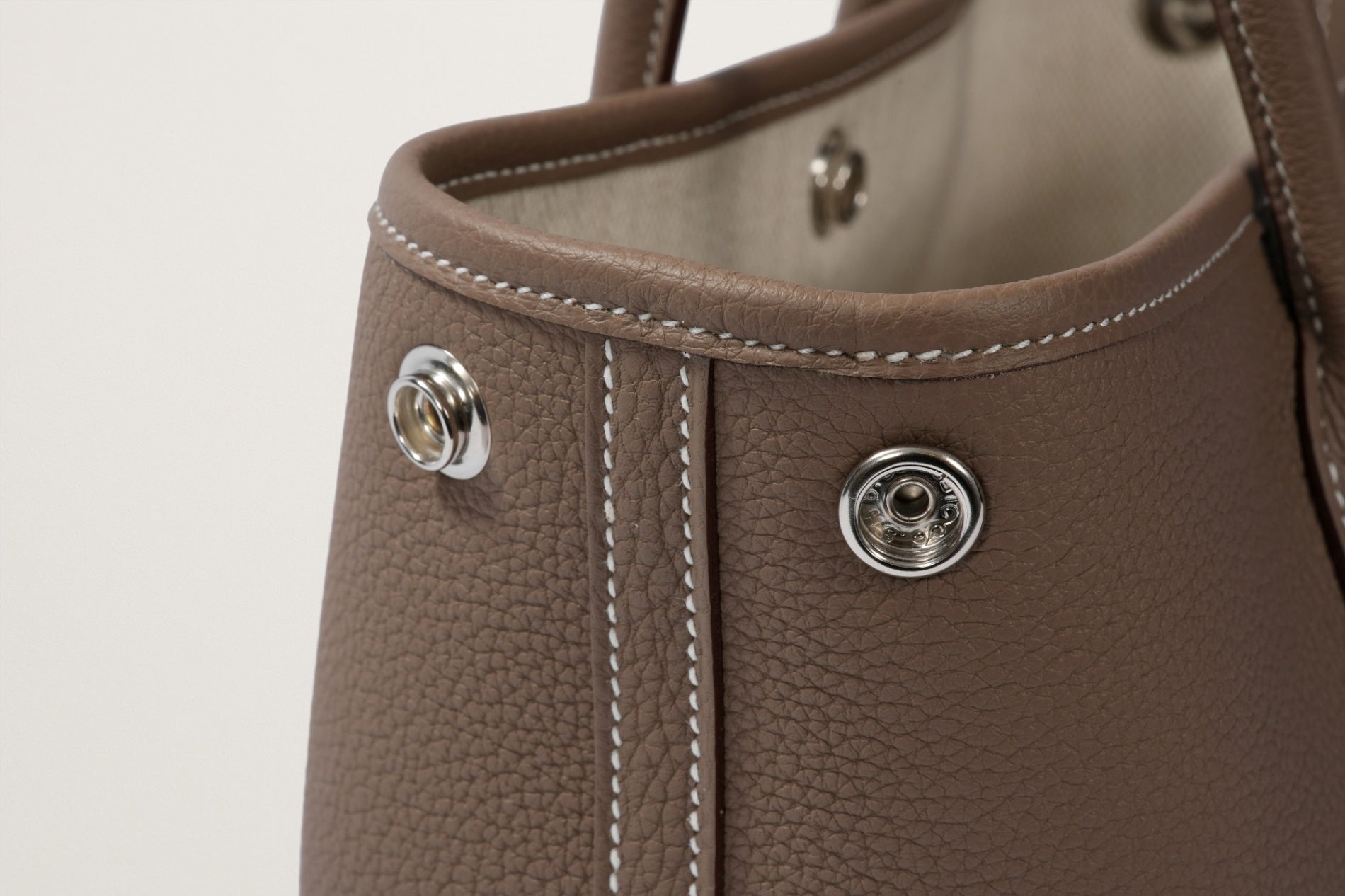 HERMES ネオ・ガーデン23 エトゥープ