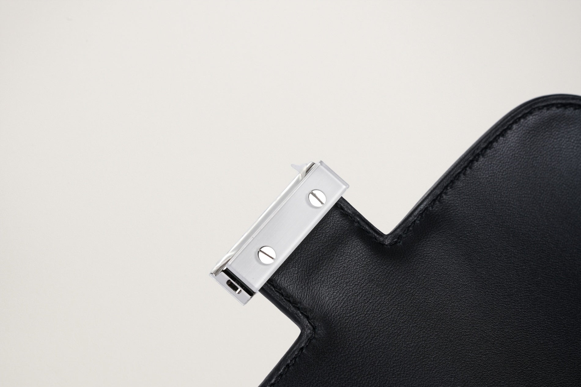 HERMES コンスタンスミニ クロコダイル 黒
