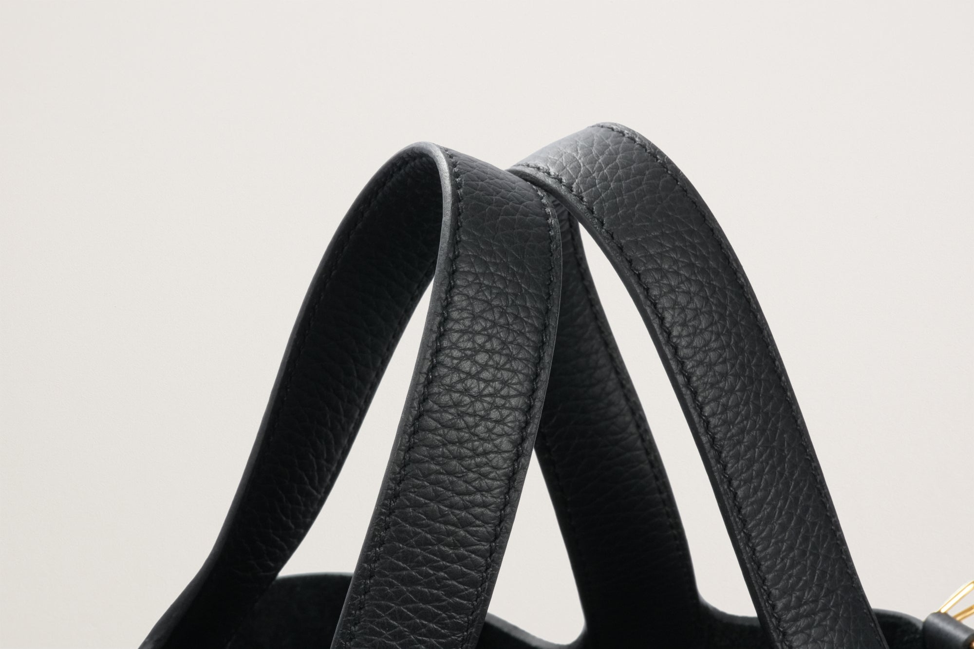 HERMES ピコタンロック18 黒