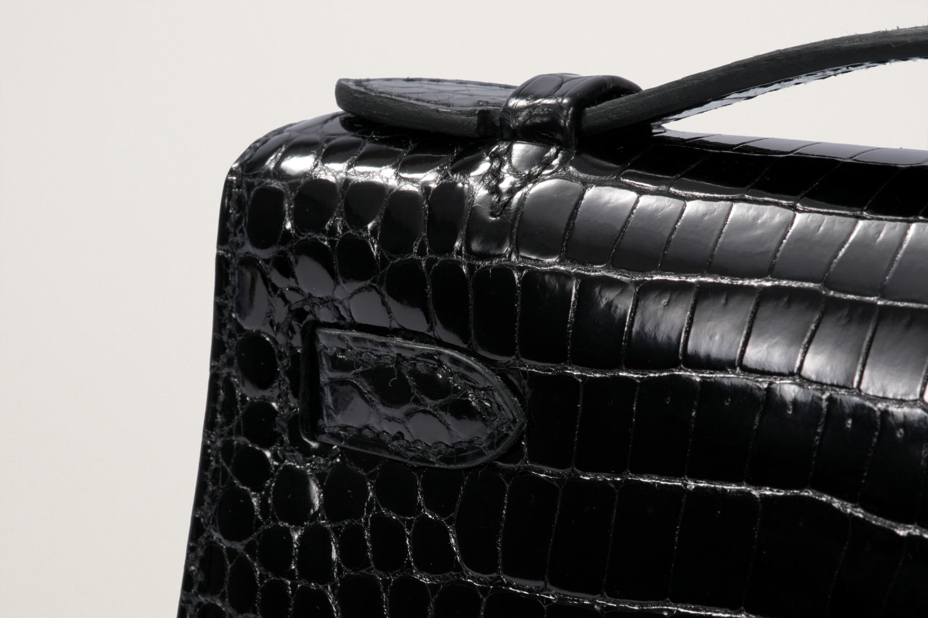 HERMES ポシェットケリー 黒