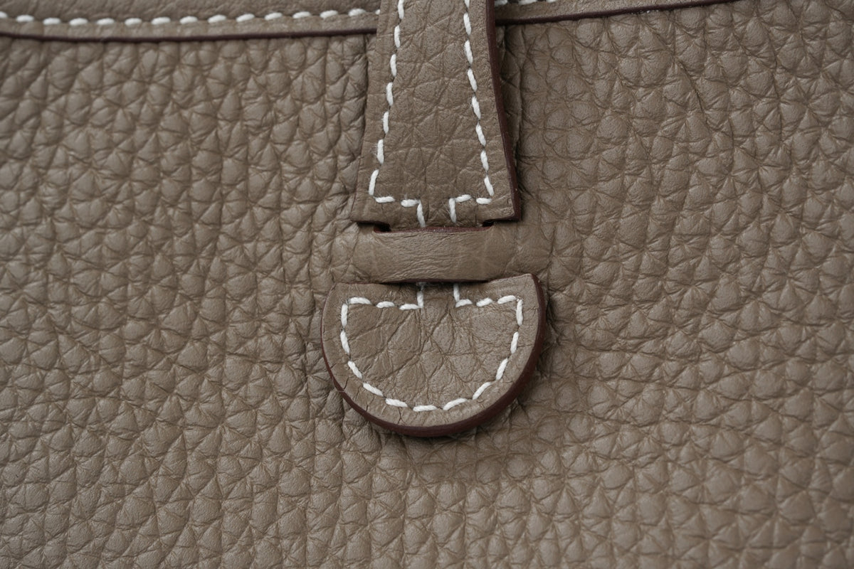 HERMES エヴリン16 エトゥープ