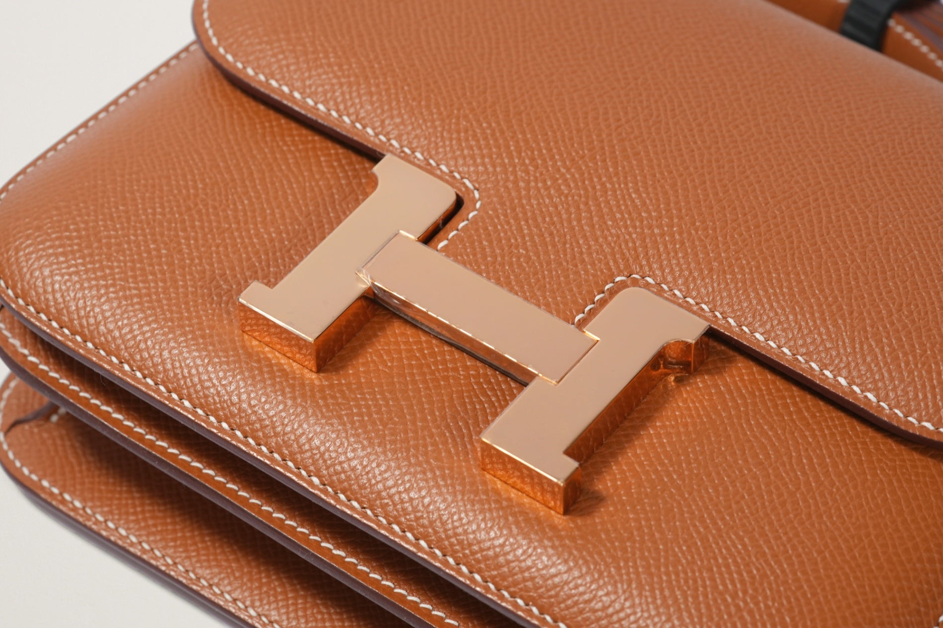 HERMES コンスタンスⅢ ミニ ゴールド