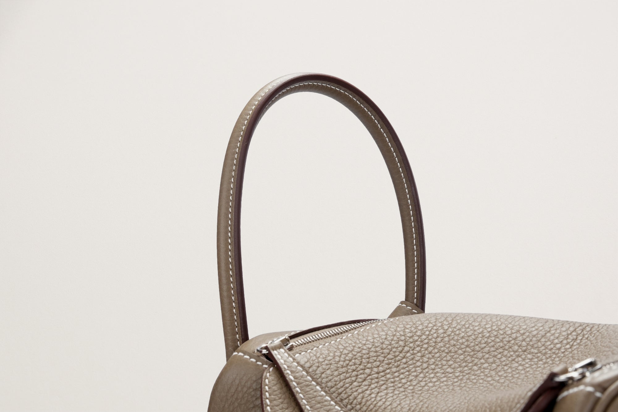 HERMES リンディ26 エトゥープ